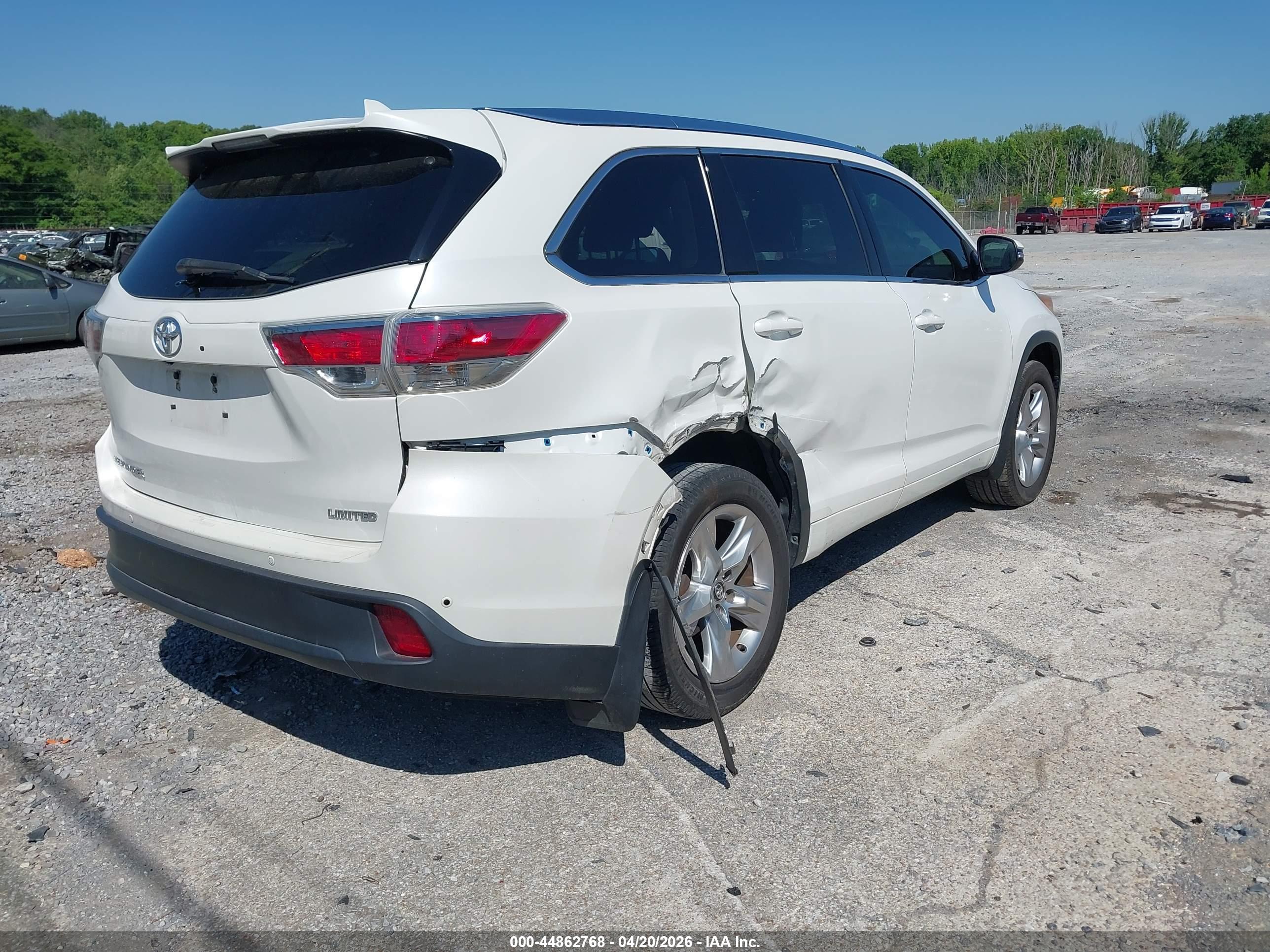 TOYOTA HIGHLANDER image 4