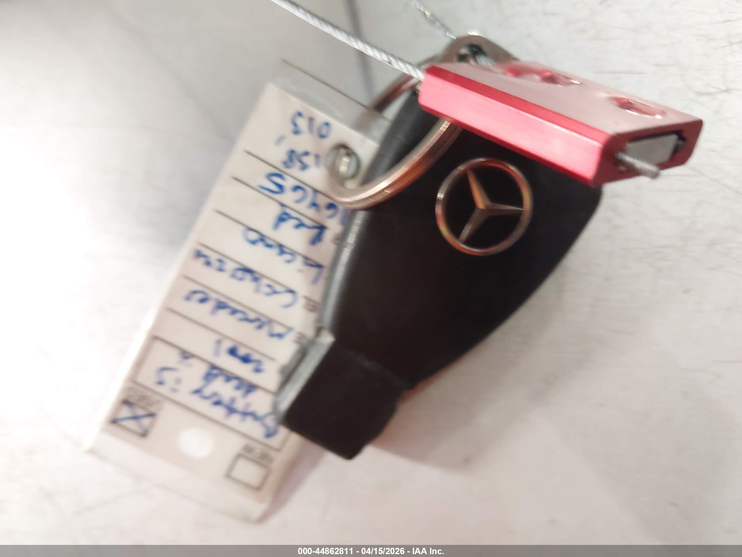 MERCEDES-BENZ C image 11