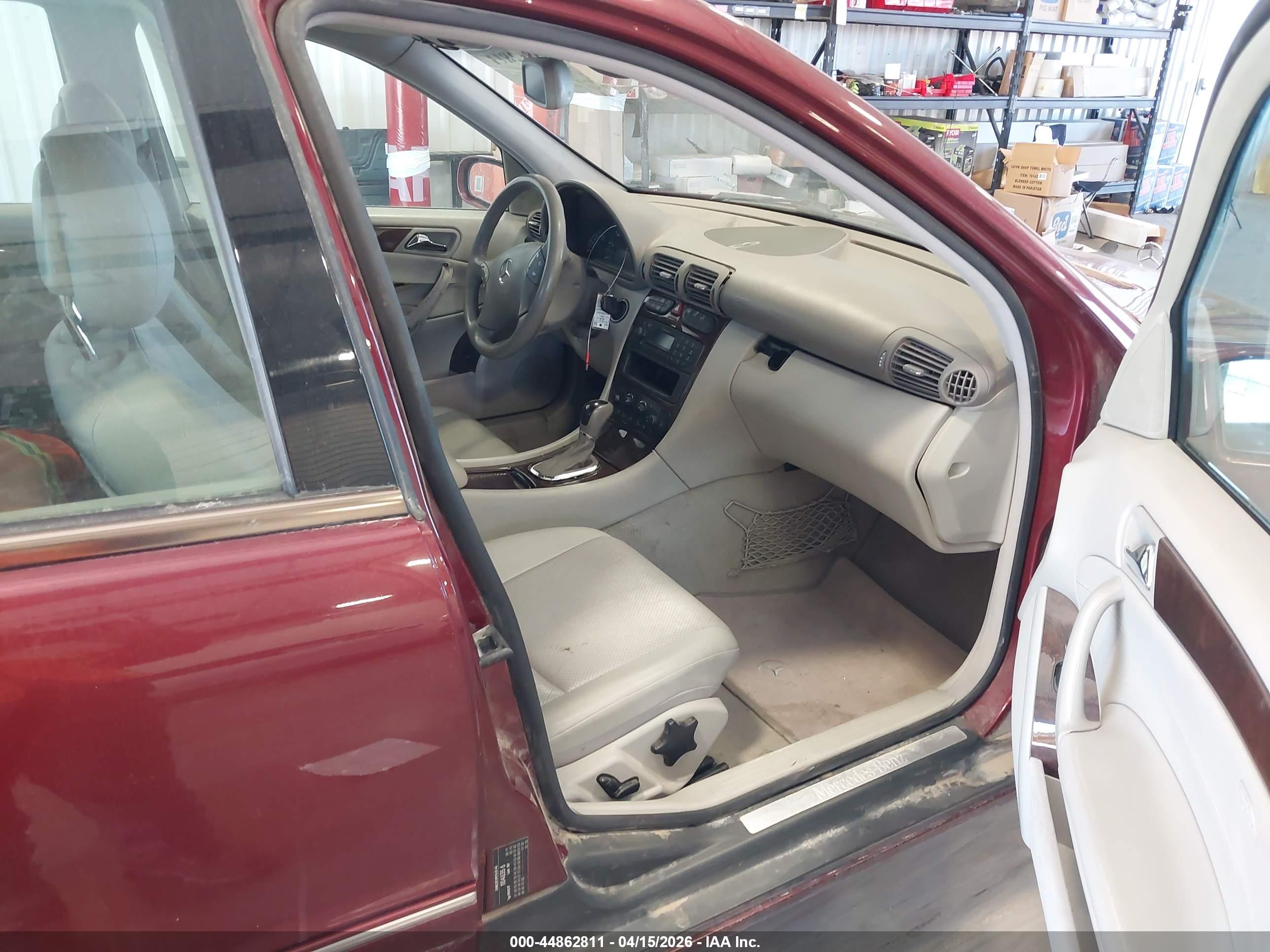 MERCEDES-BENZ C image 5