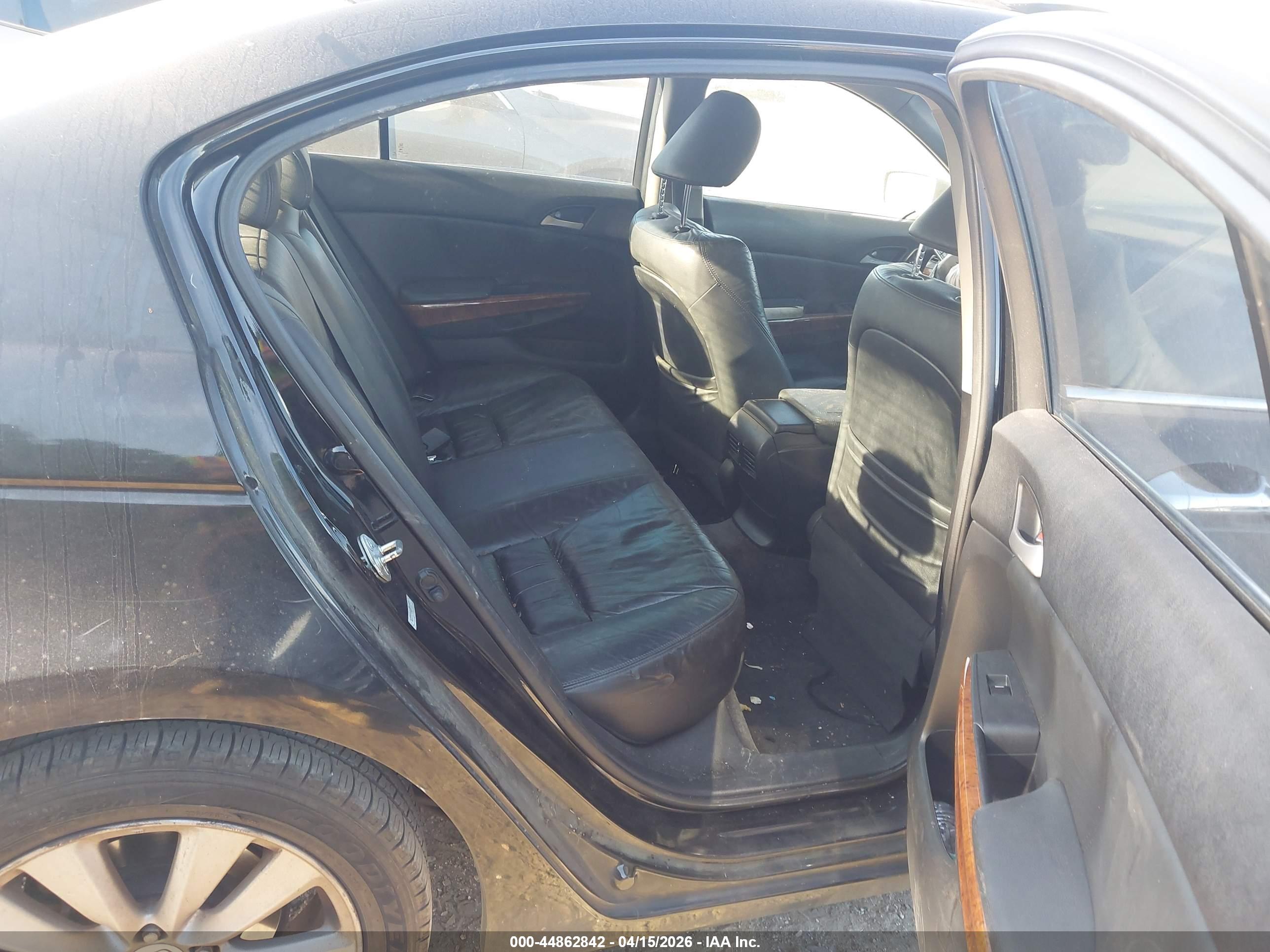 HONDA ACCORD image 8