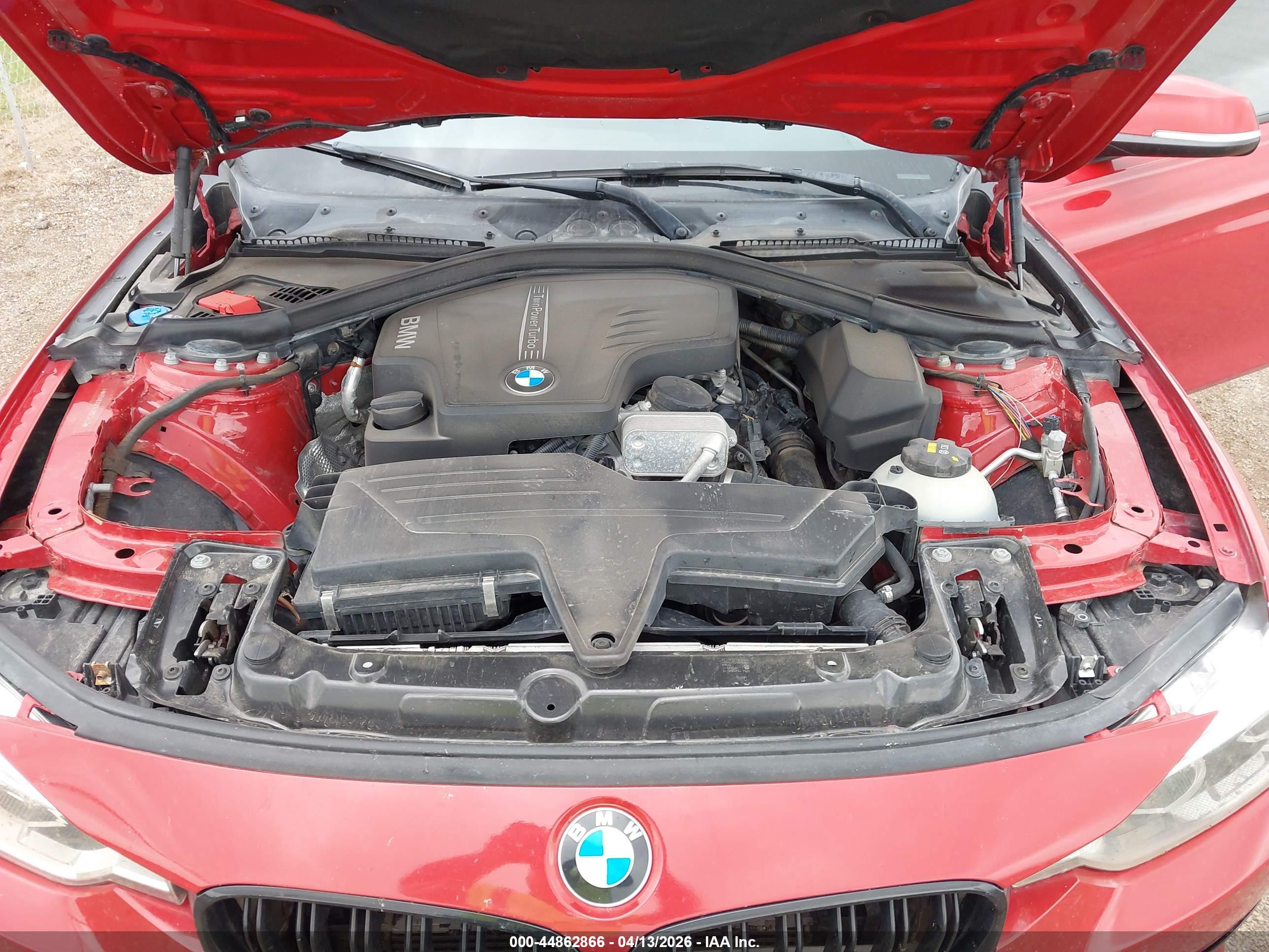 BMW 320I image 10