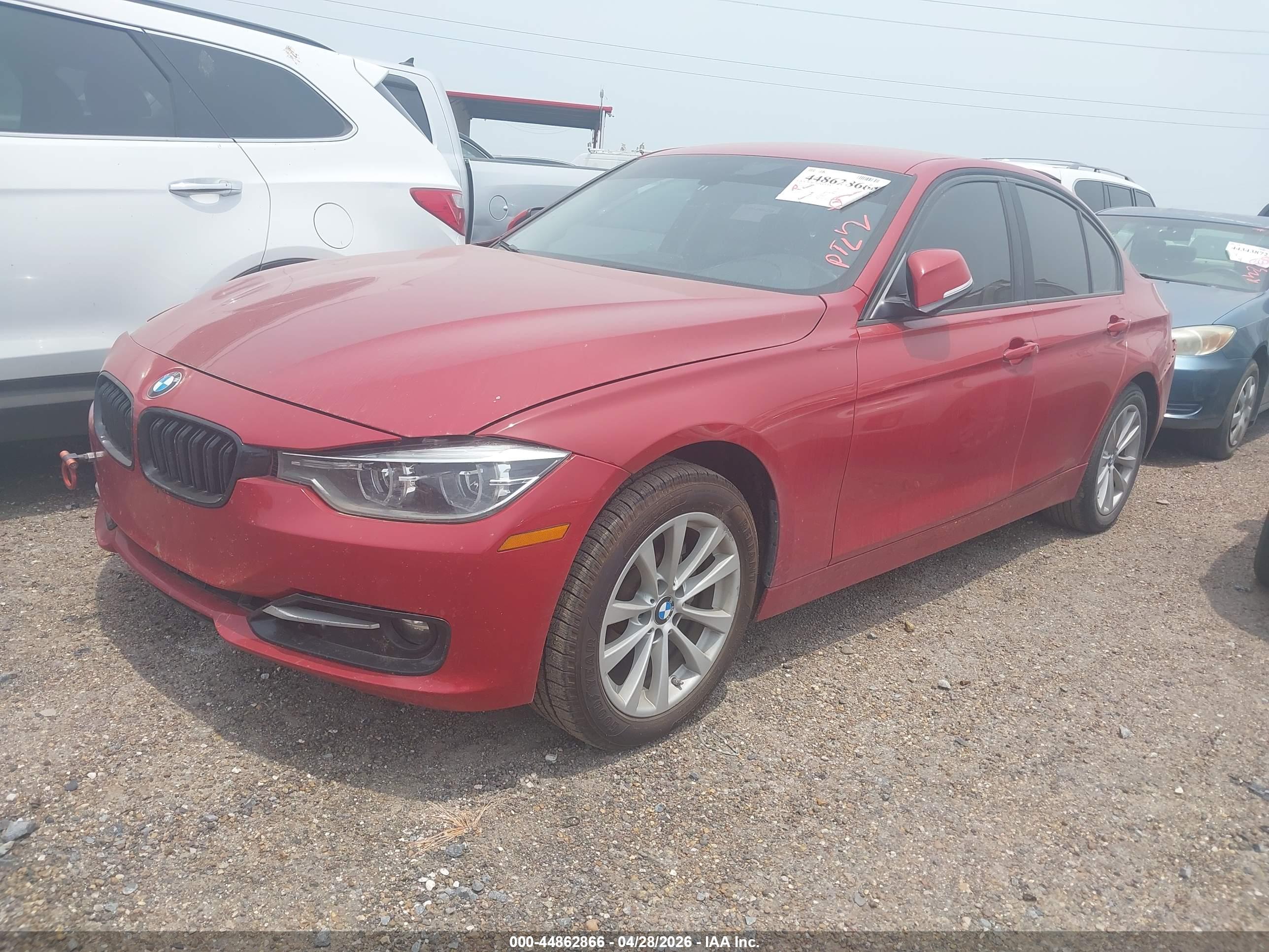 BMW 320I image 2