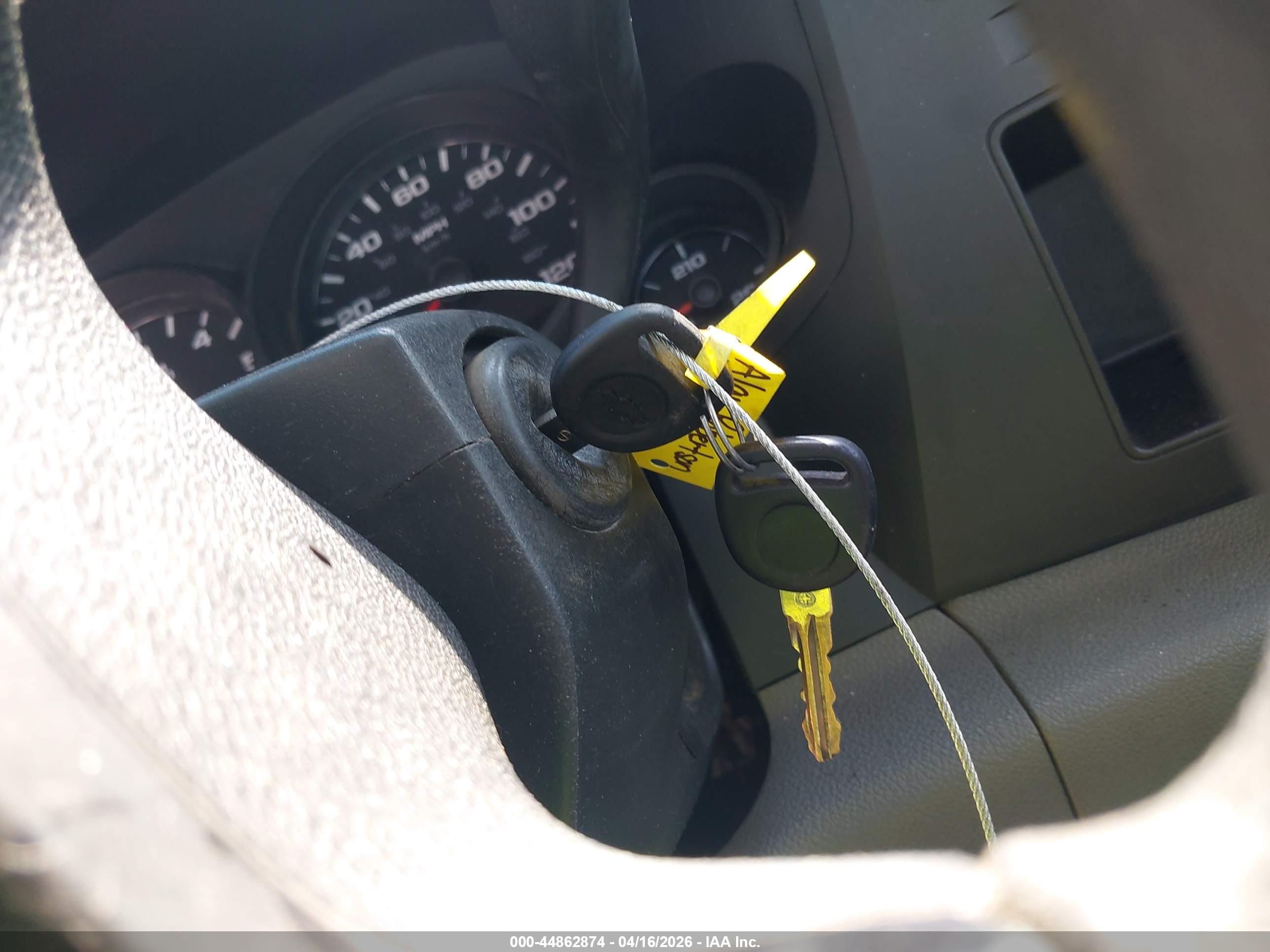 CHEVROLET SILVERADO image 11