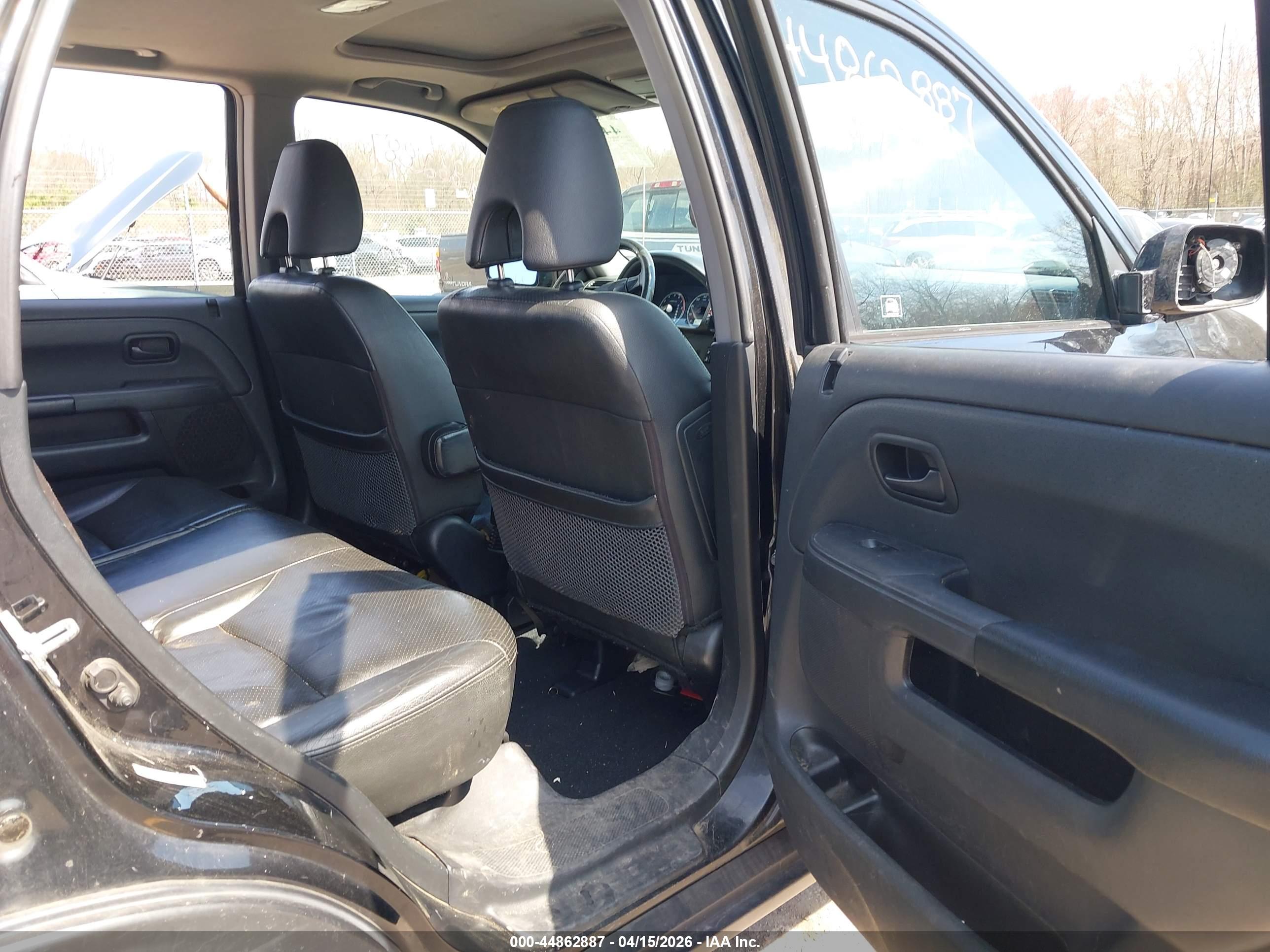 HONDA CR-V image 8