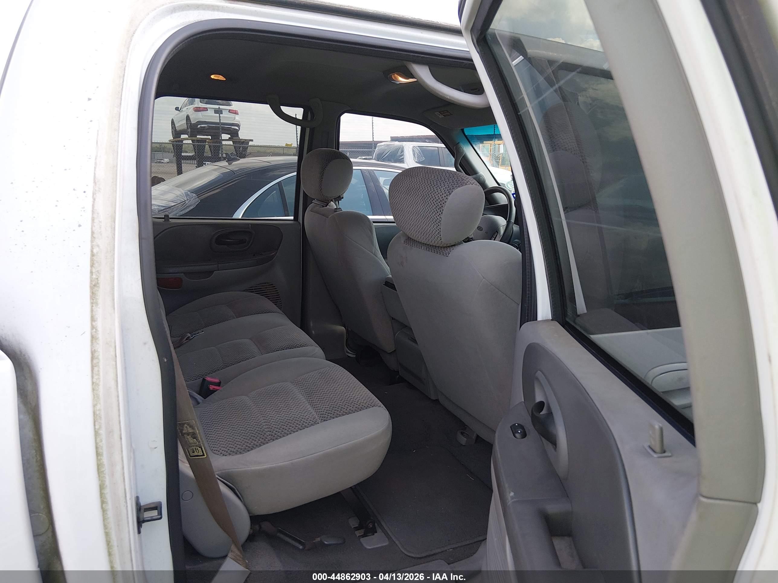 FORD F-150 image 8