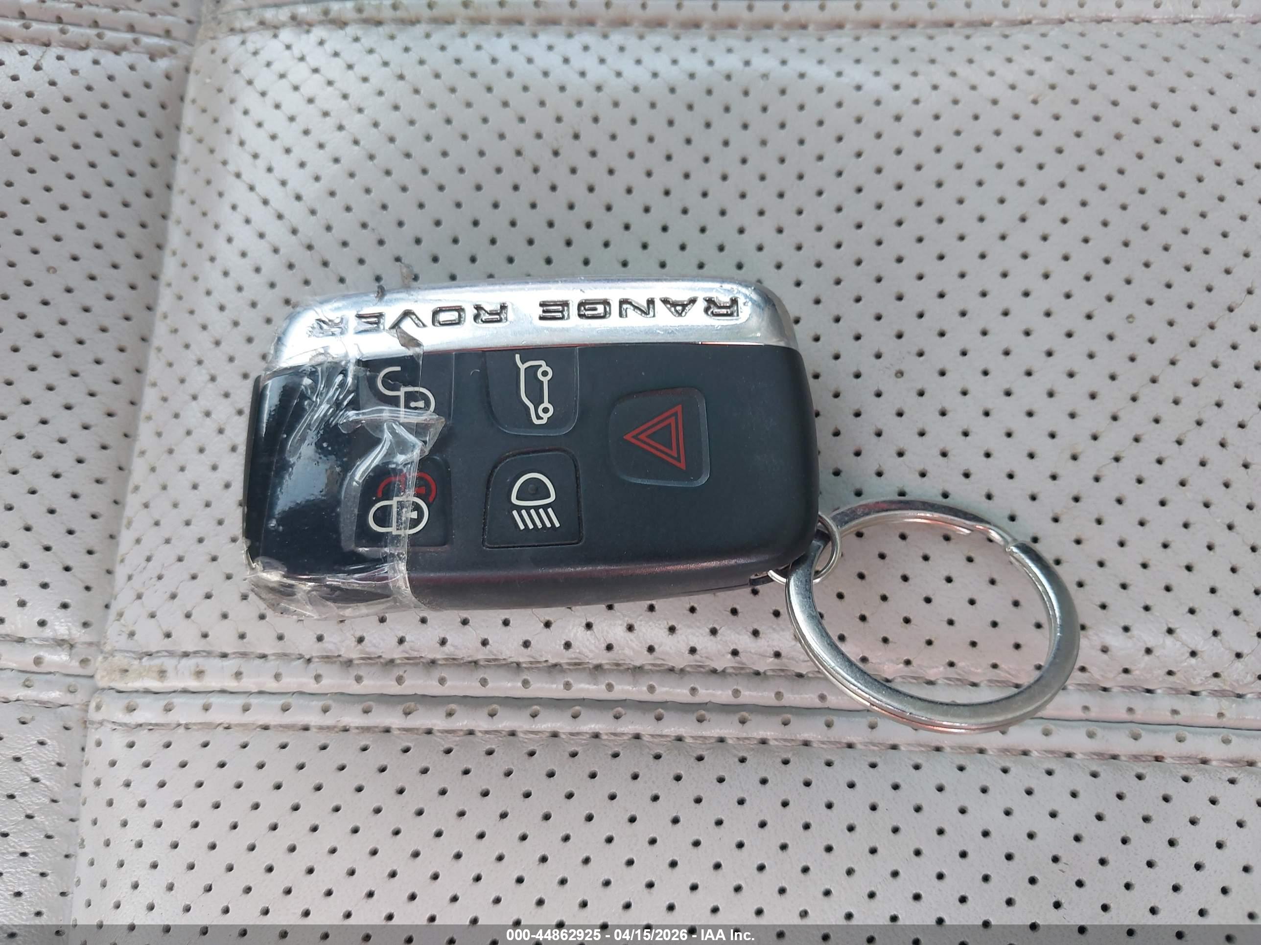 LAND ROVER image 11