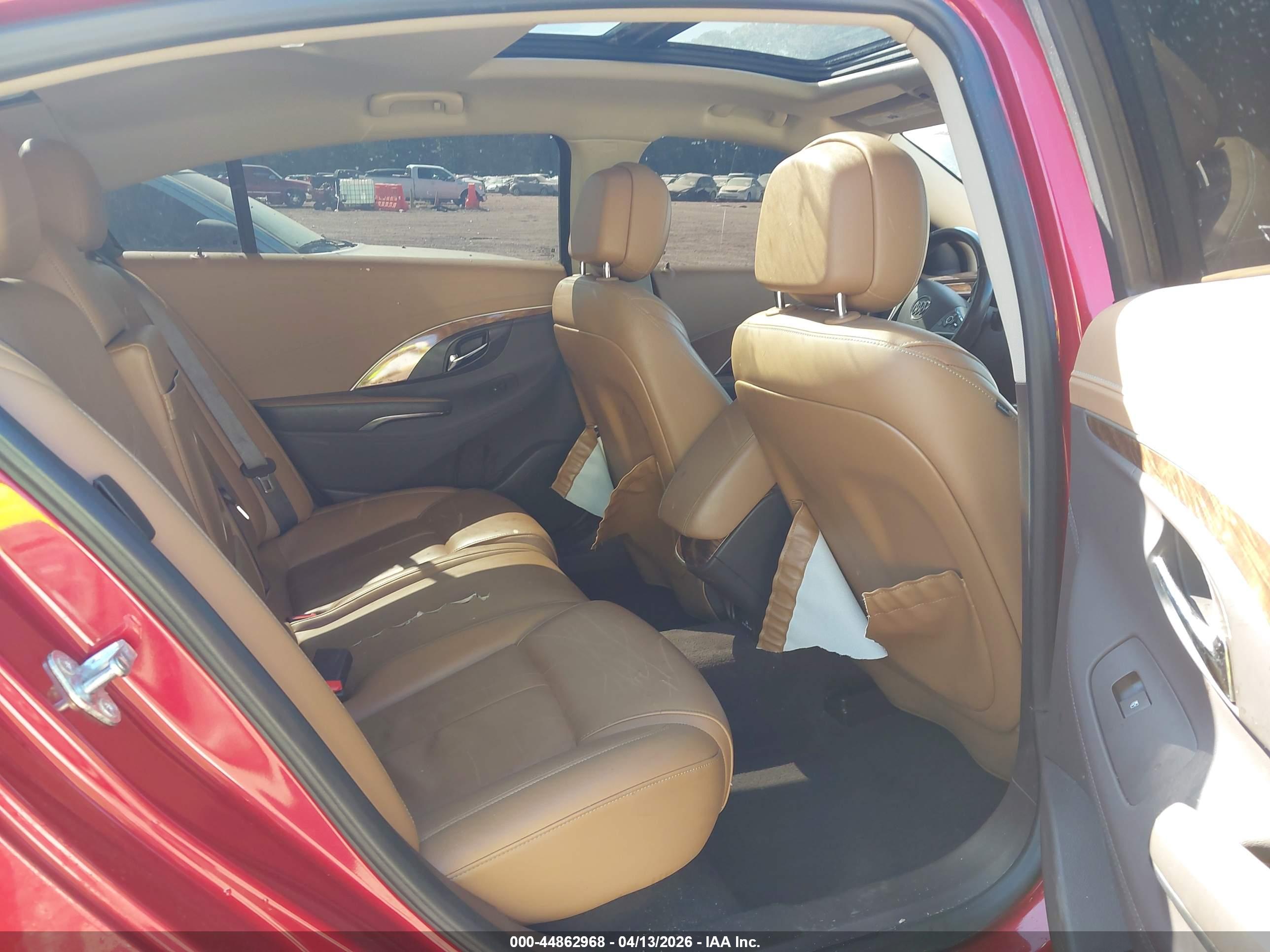 BUICK LACROSSE image 8