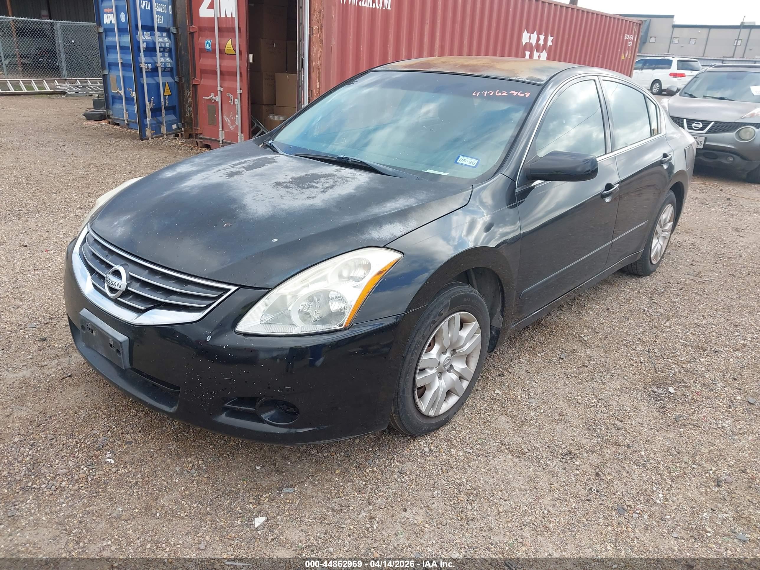 NISSAN ALTIMA image 2