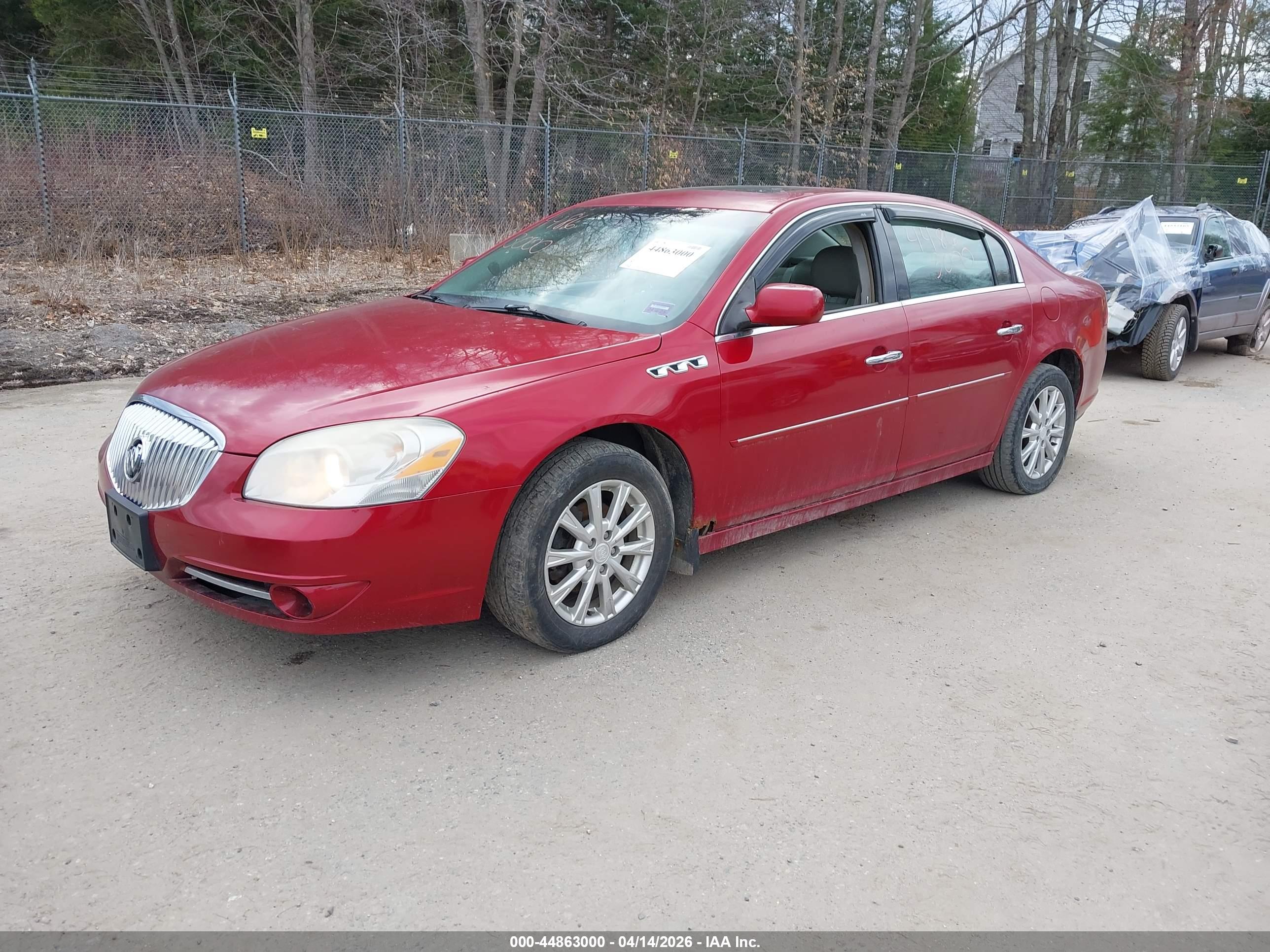 BUICK LUCERNE image 2