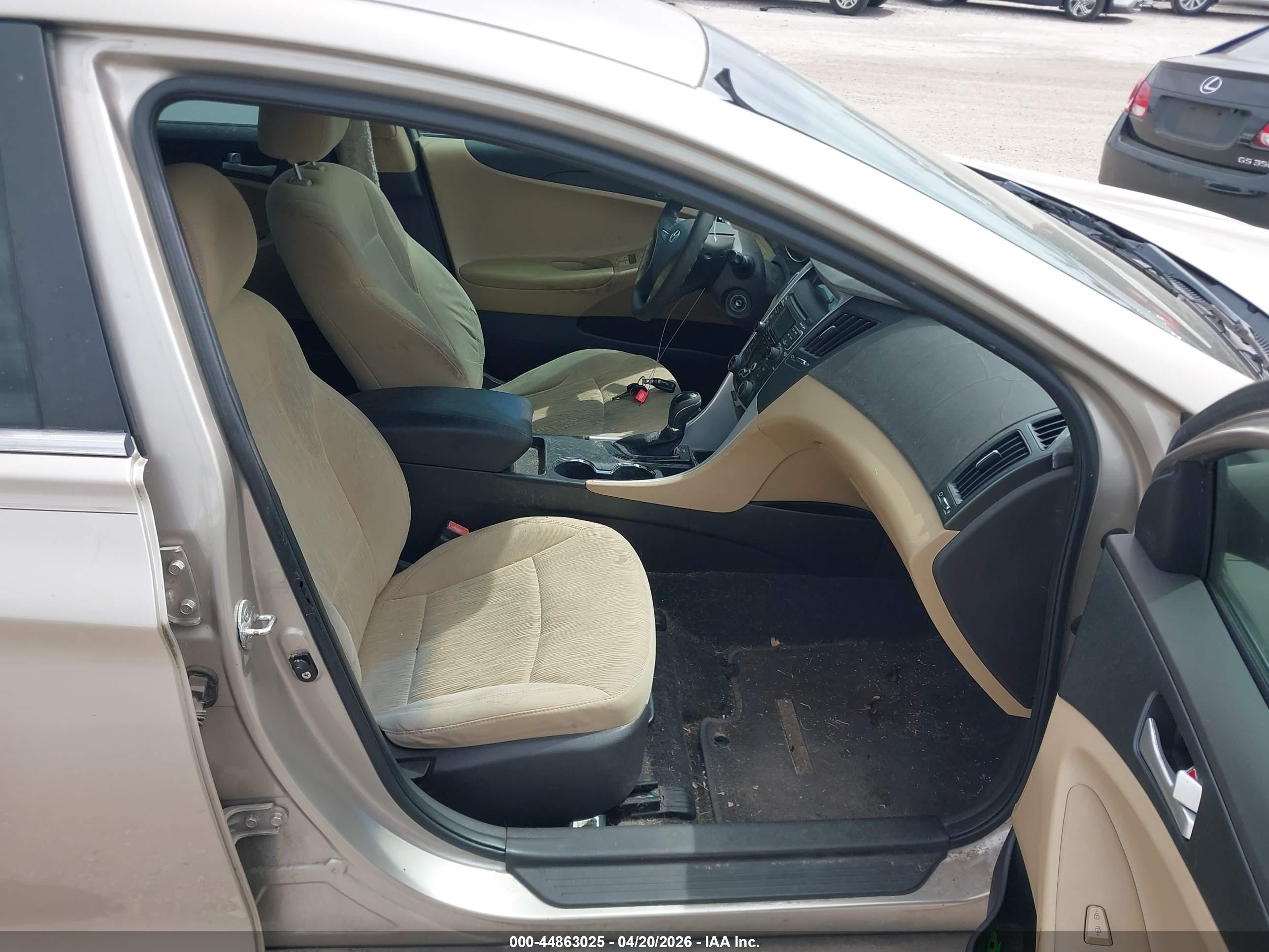 HYUNDAI SONATA image 5