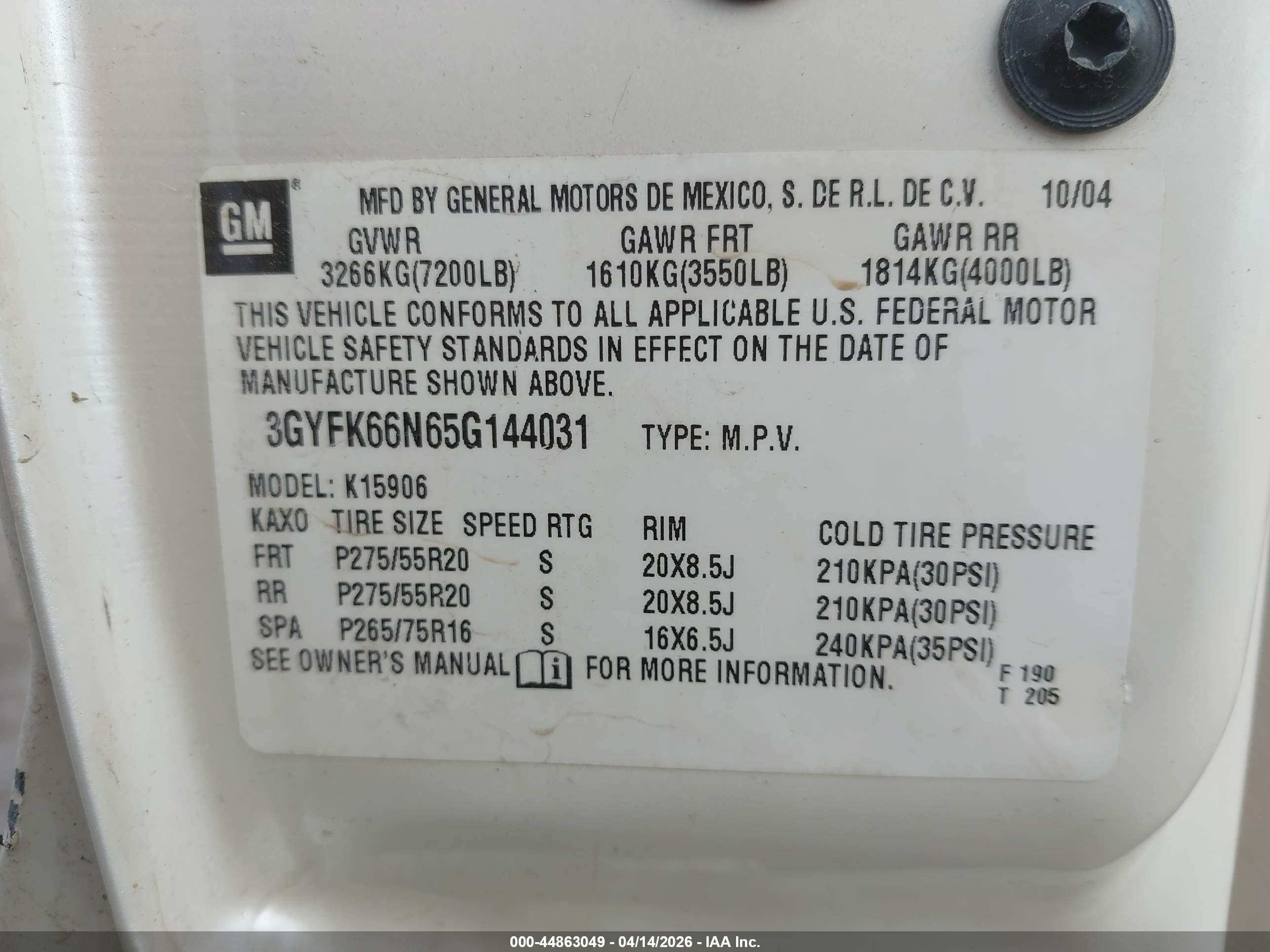 CADILLAC ESCALADE image 9