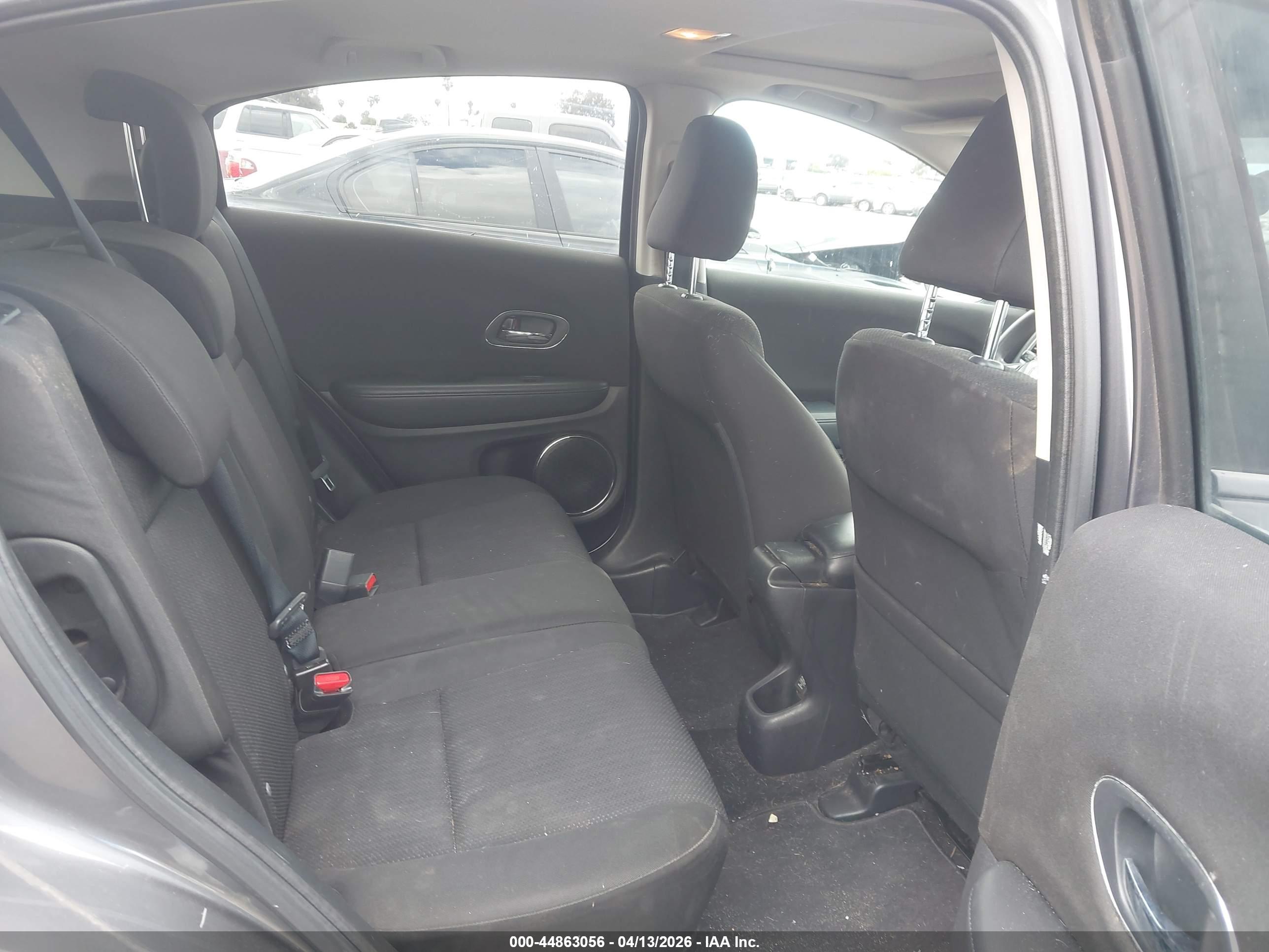 HONDA HR-V image 8