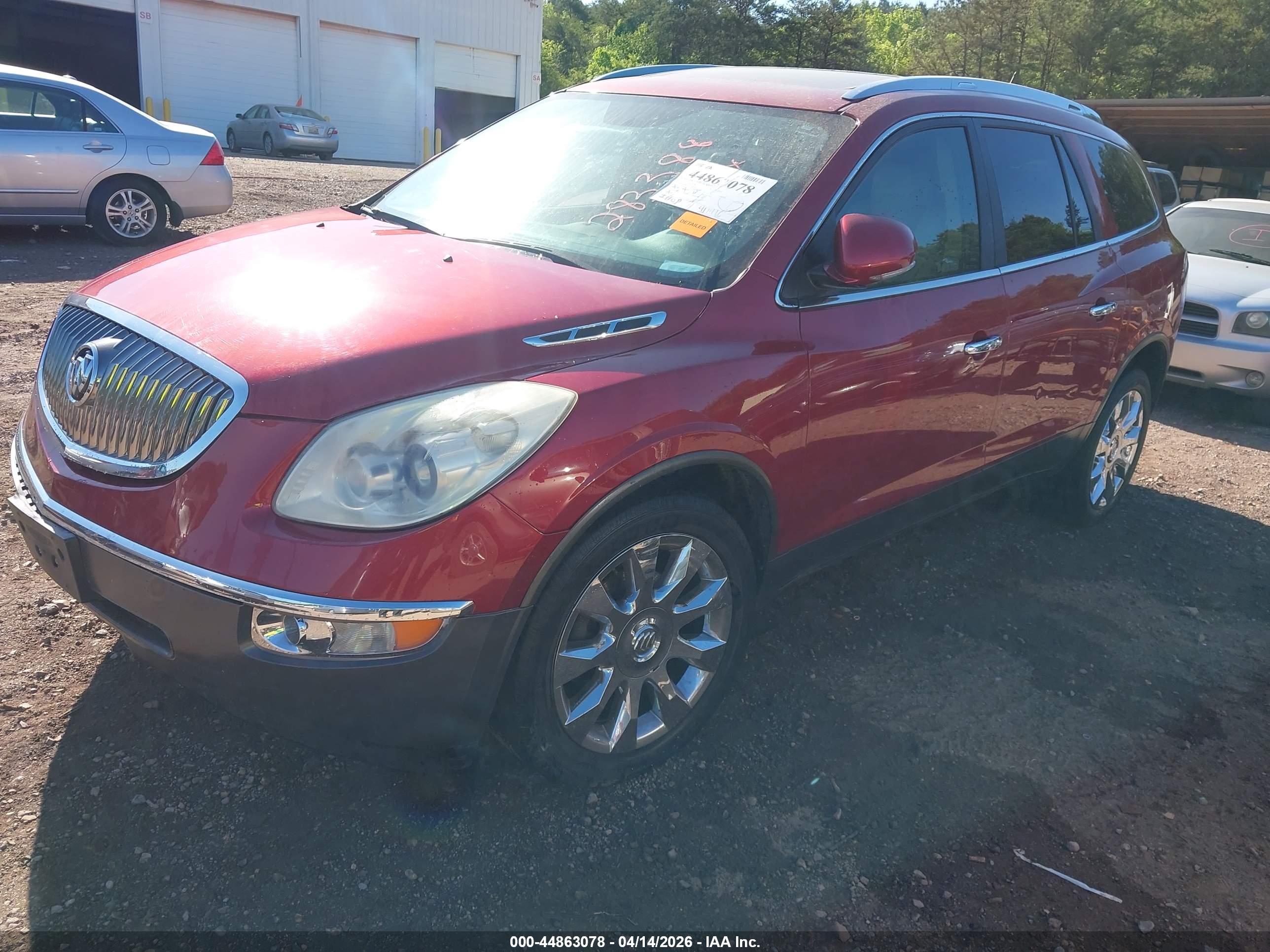 BUICK ENCLAVE image 2