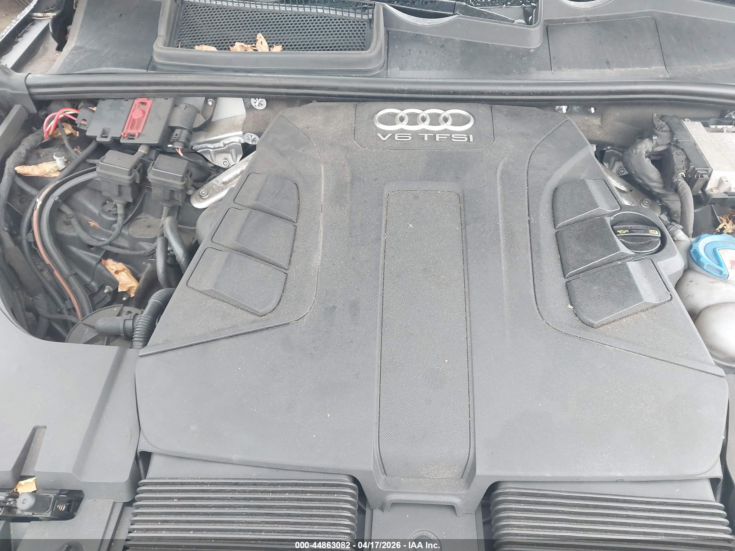 AUDI Q7 image 10