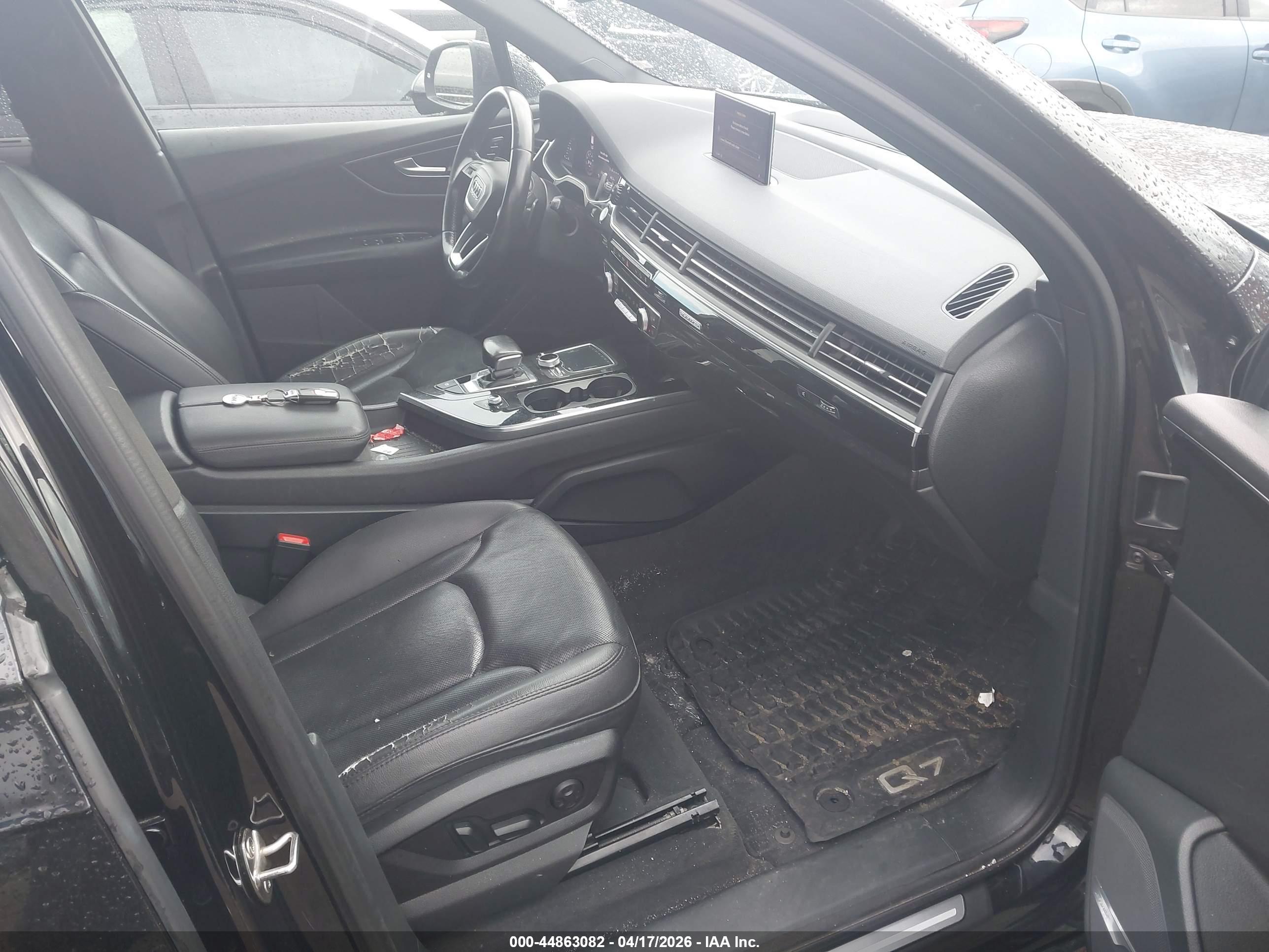 AUDI Q7 image 5