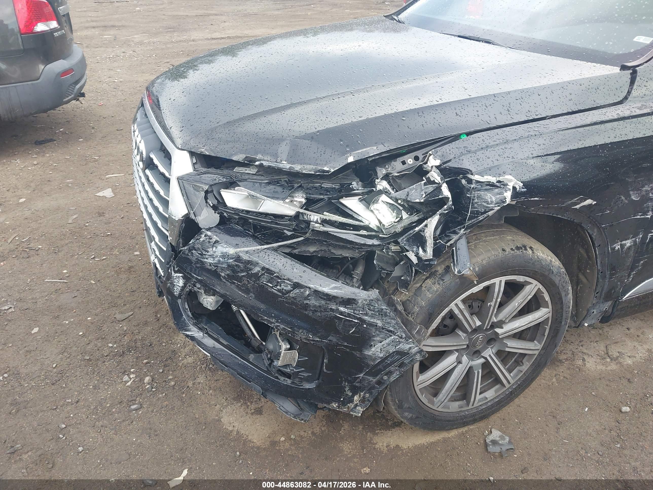 AUDI Q7 image 6