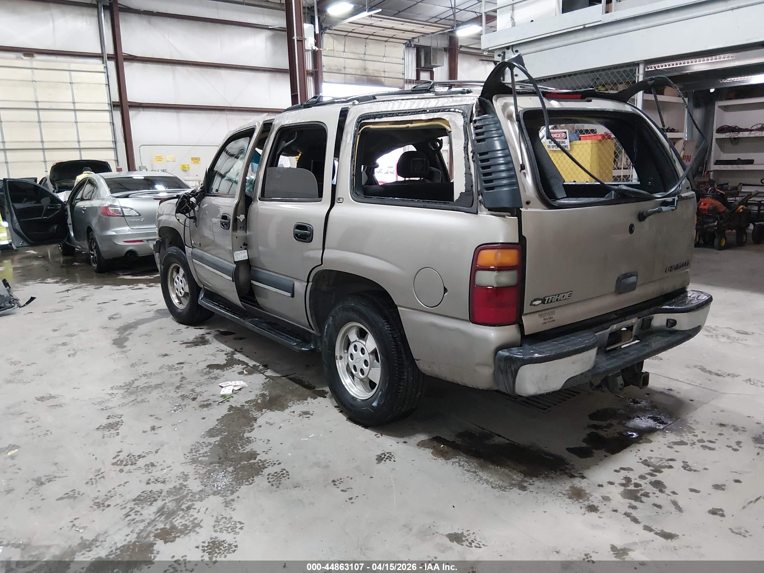 CHEVROLET TAHOE image 3