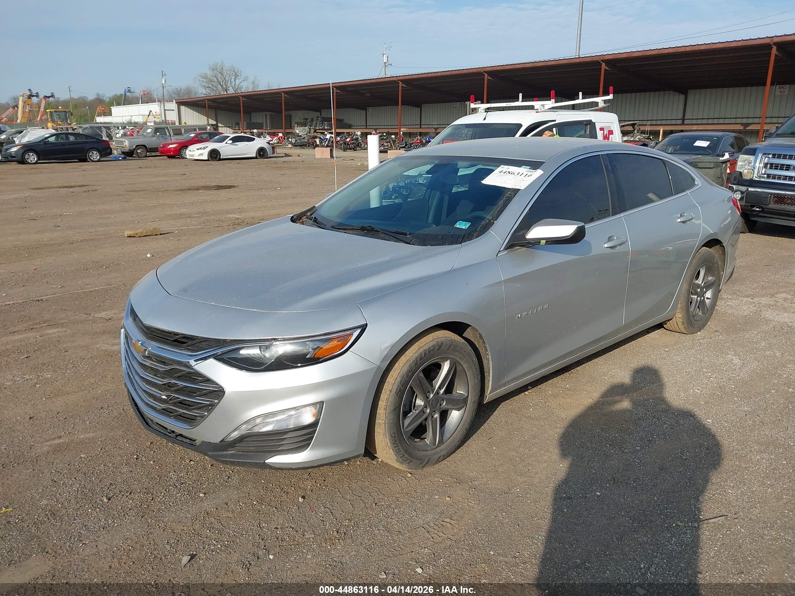 CHEVROLET MALIBU image 2