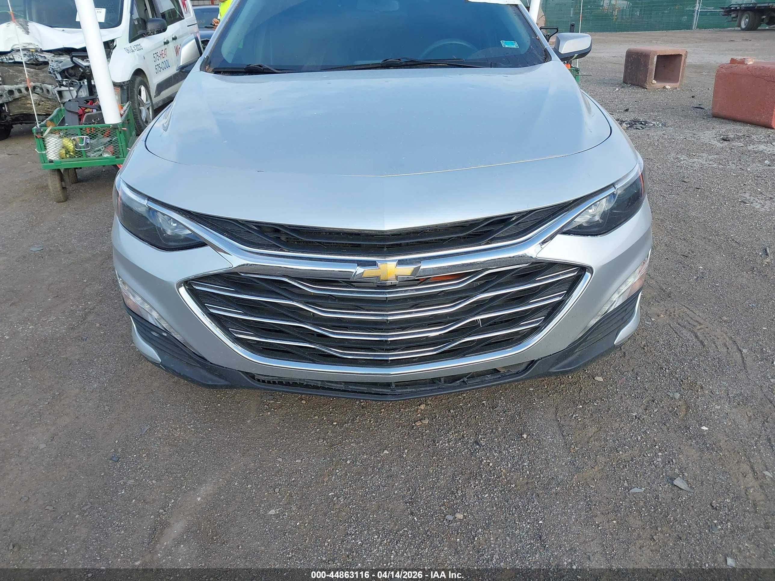CHEVROLET MALIBU image 6