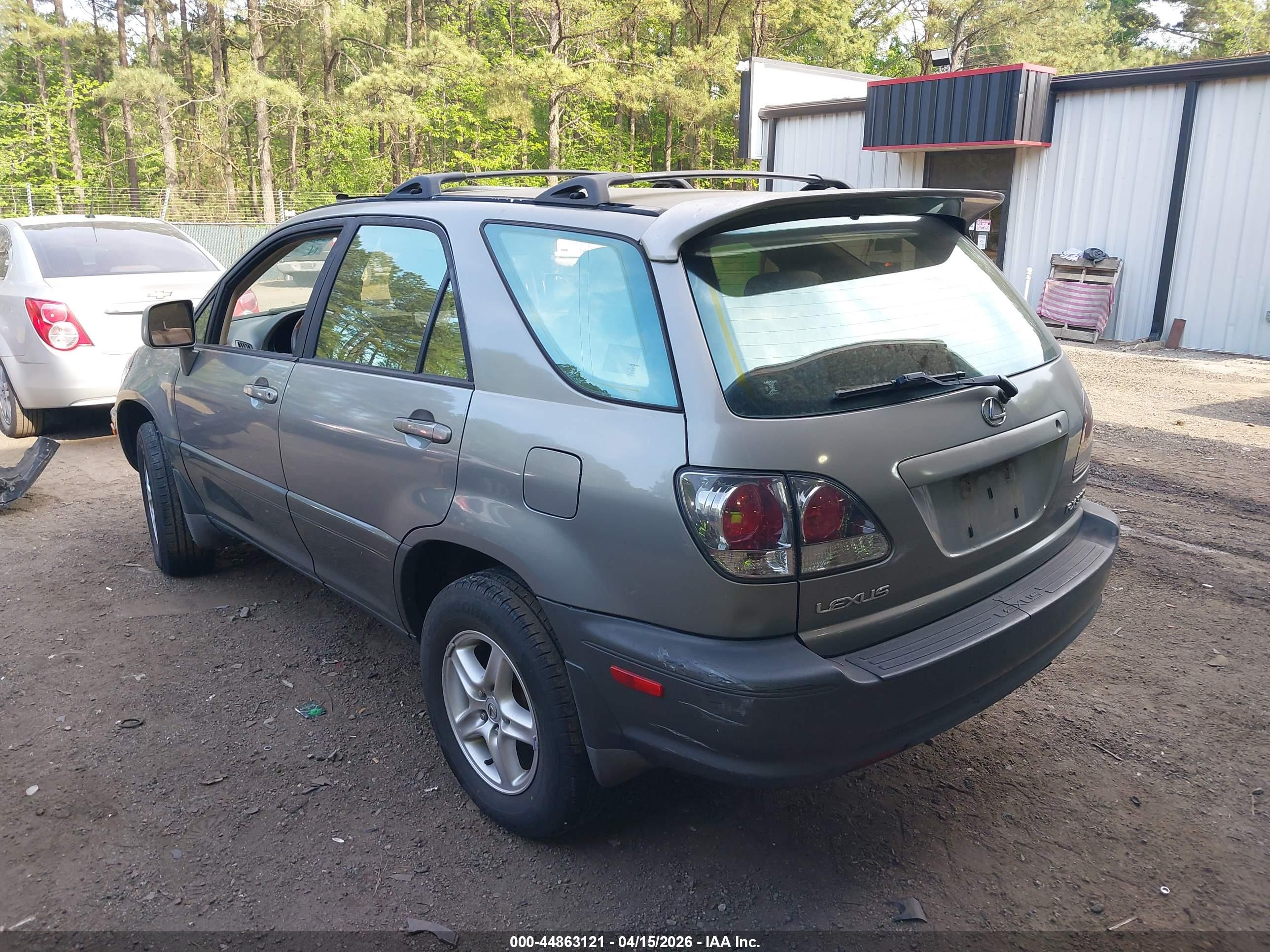 LEXUS RX image 3