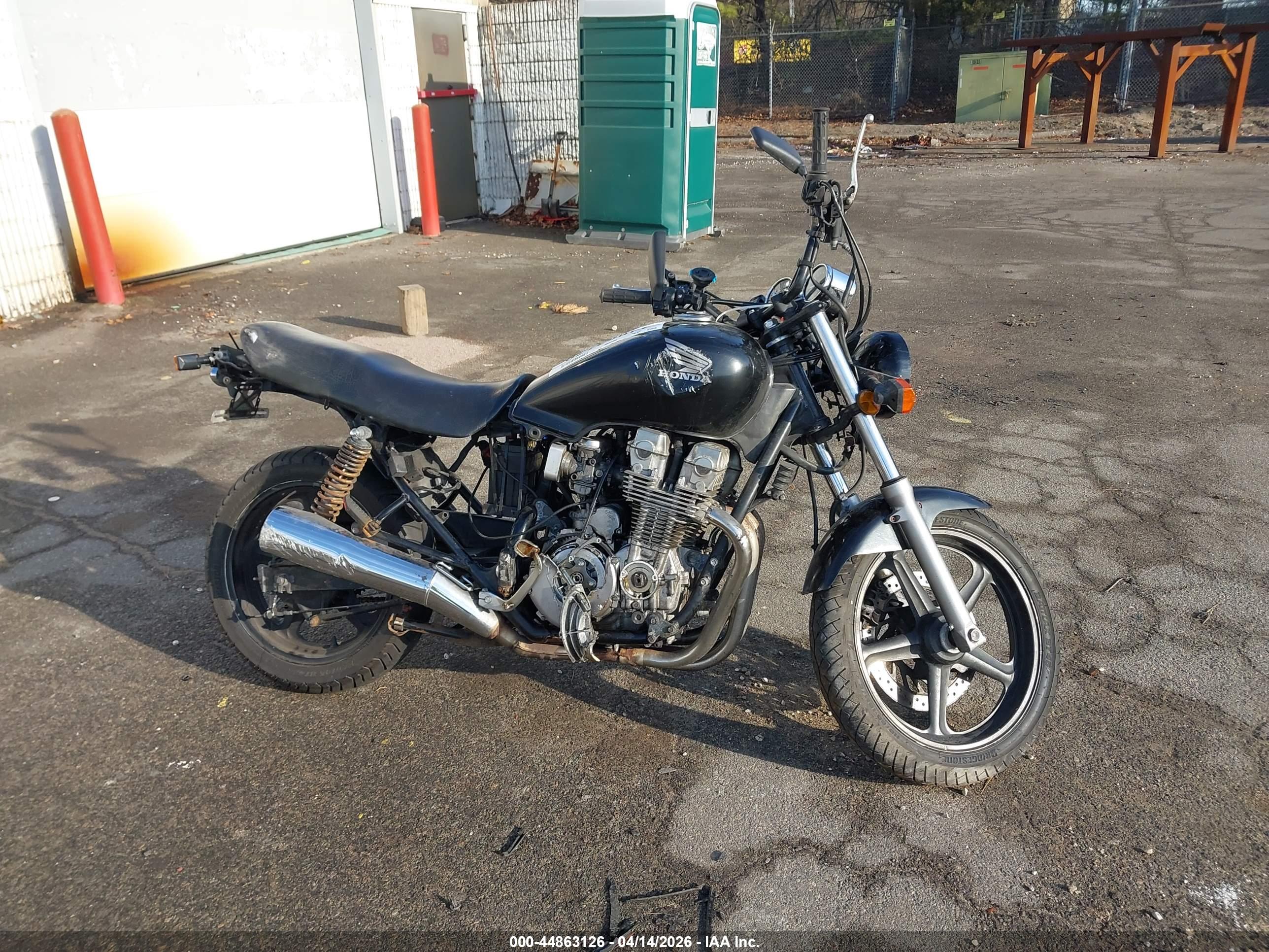 HONDA CB750 image 8