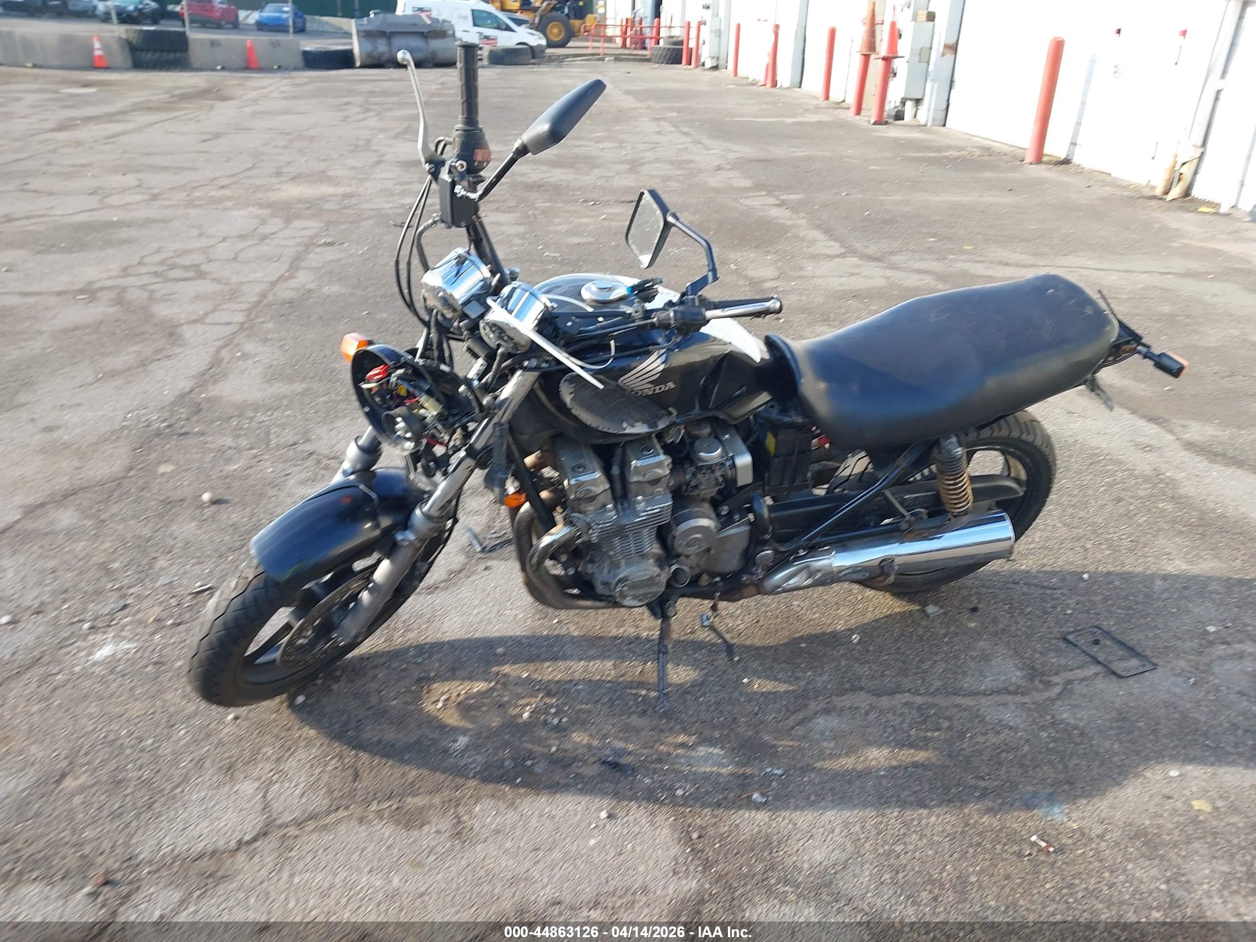 HONDA CB750 image 9