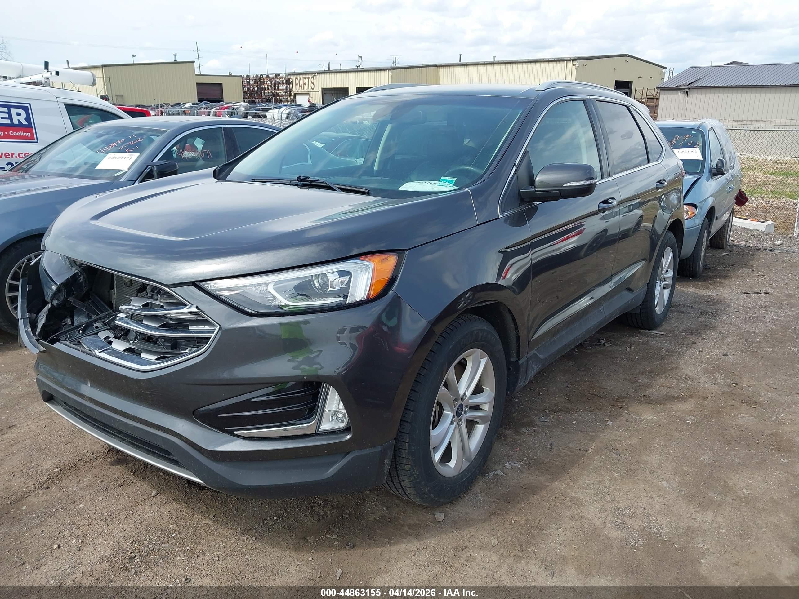 FORD EDGE image 2