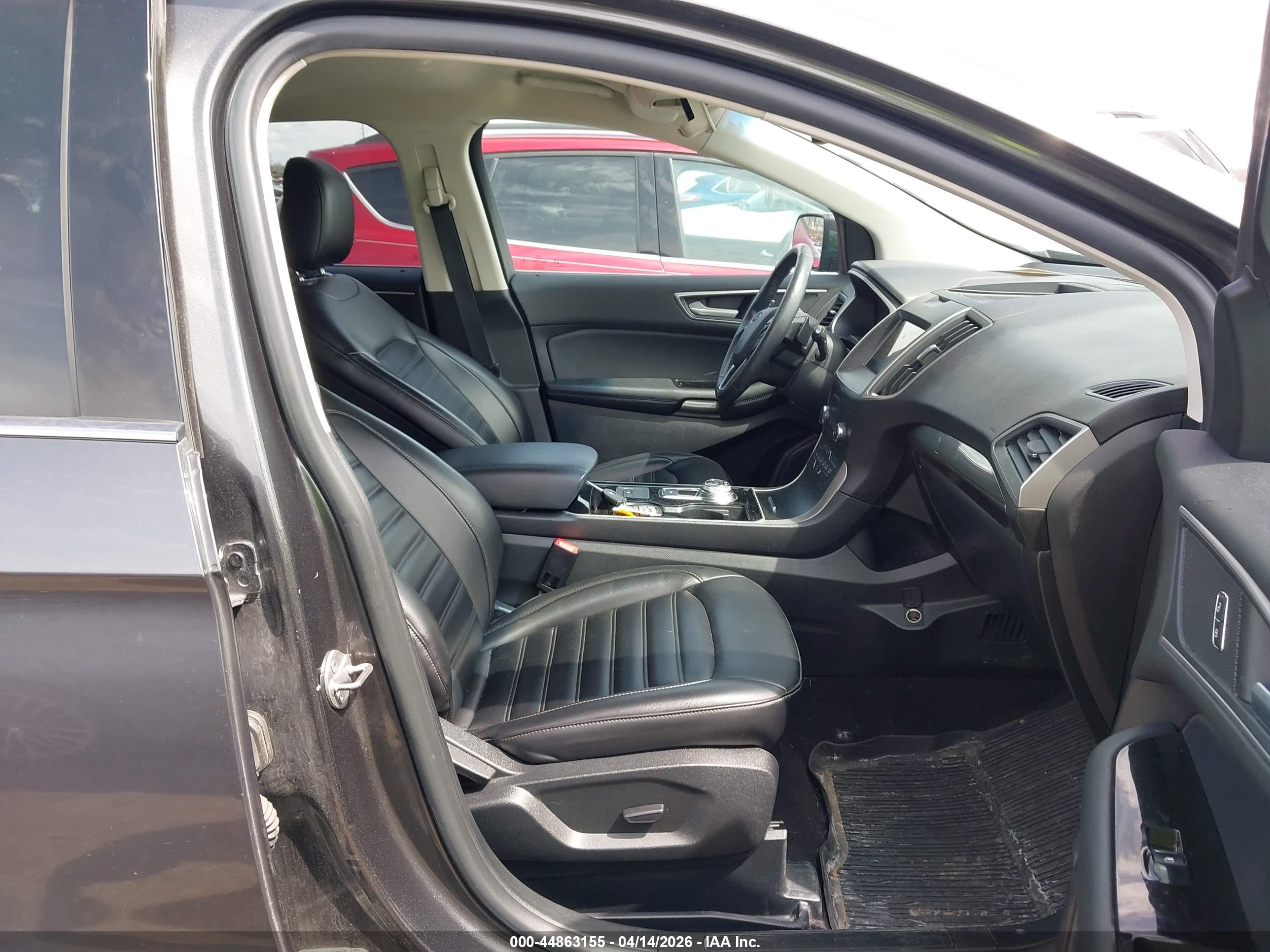 FORD EDGE image 5