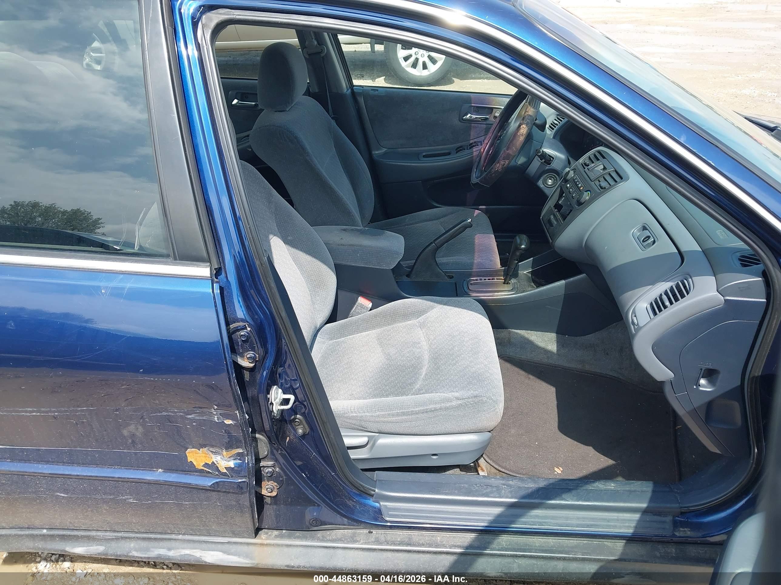 HONDA ACCORD image 5