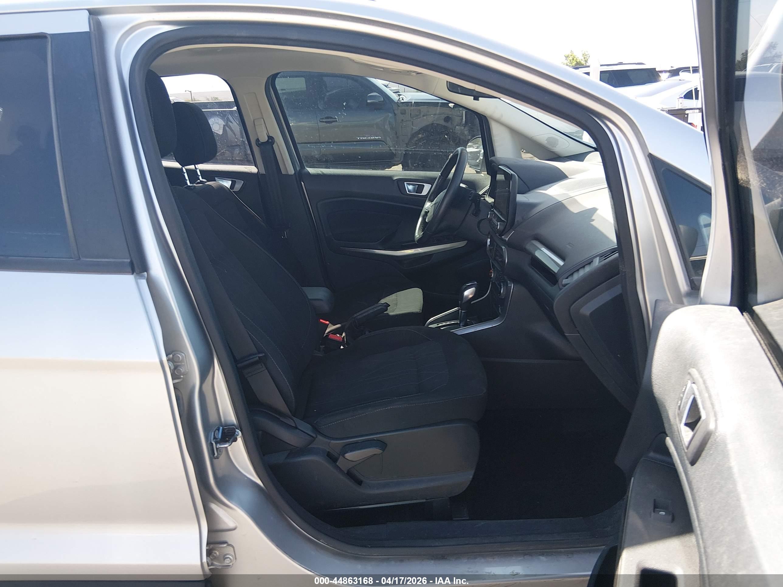 FORD ECOSPORT image 5