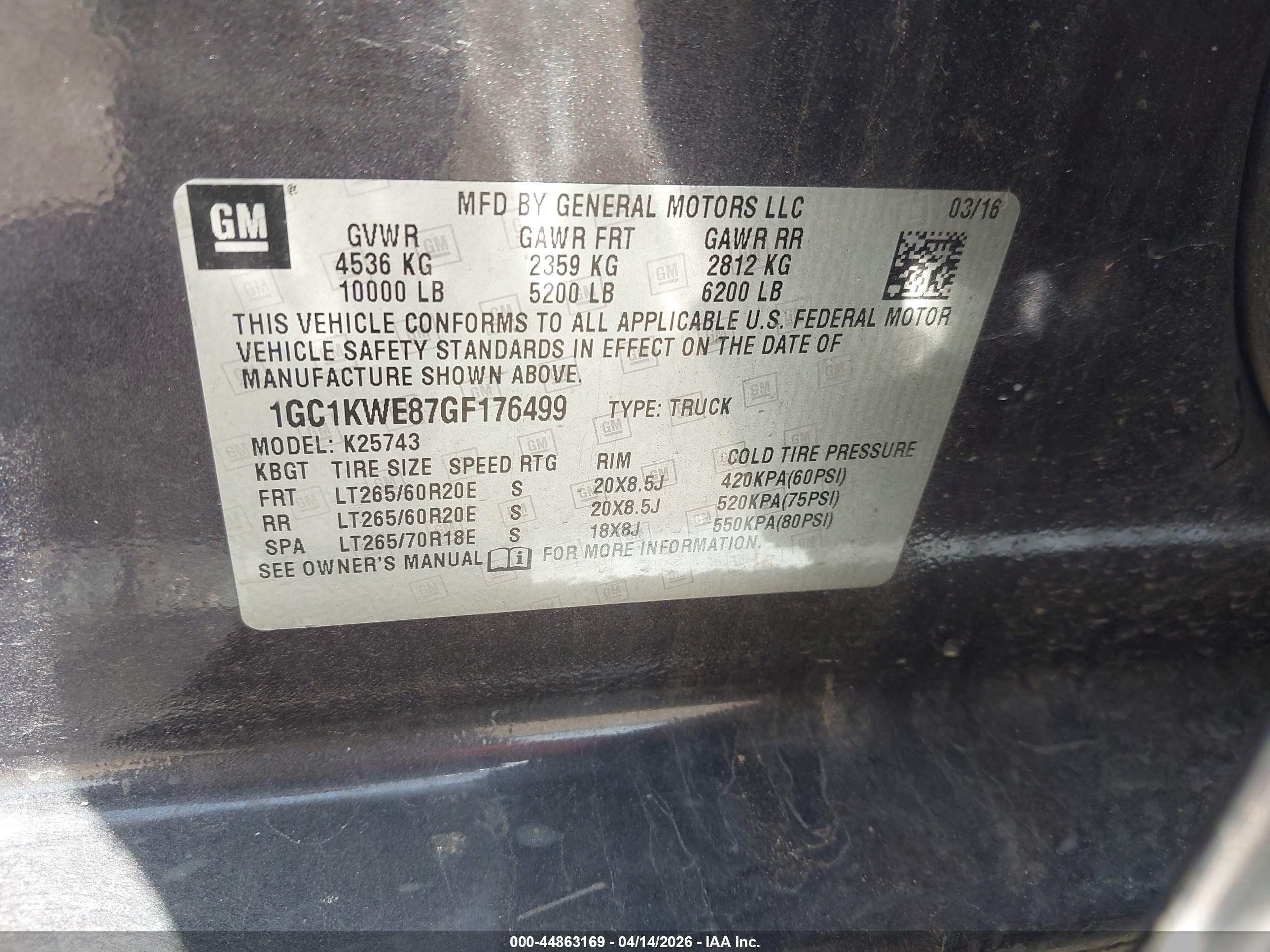 CHEVROLET SILVERADO image 9
