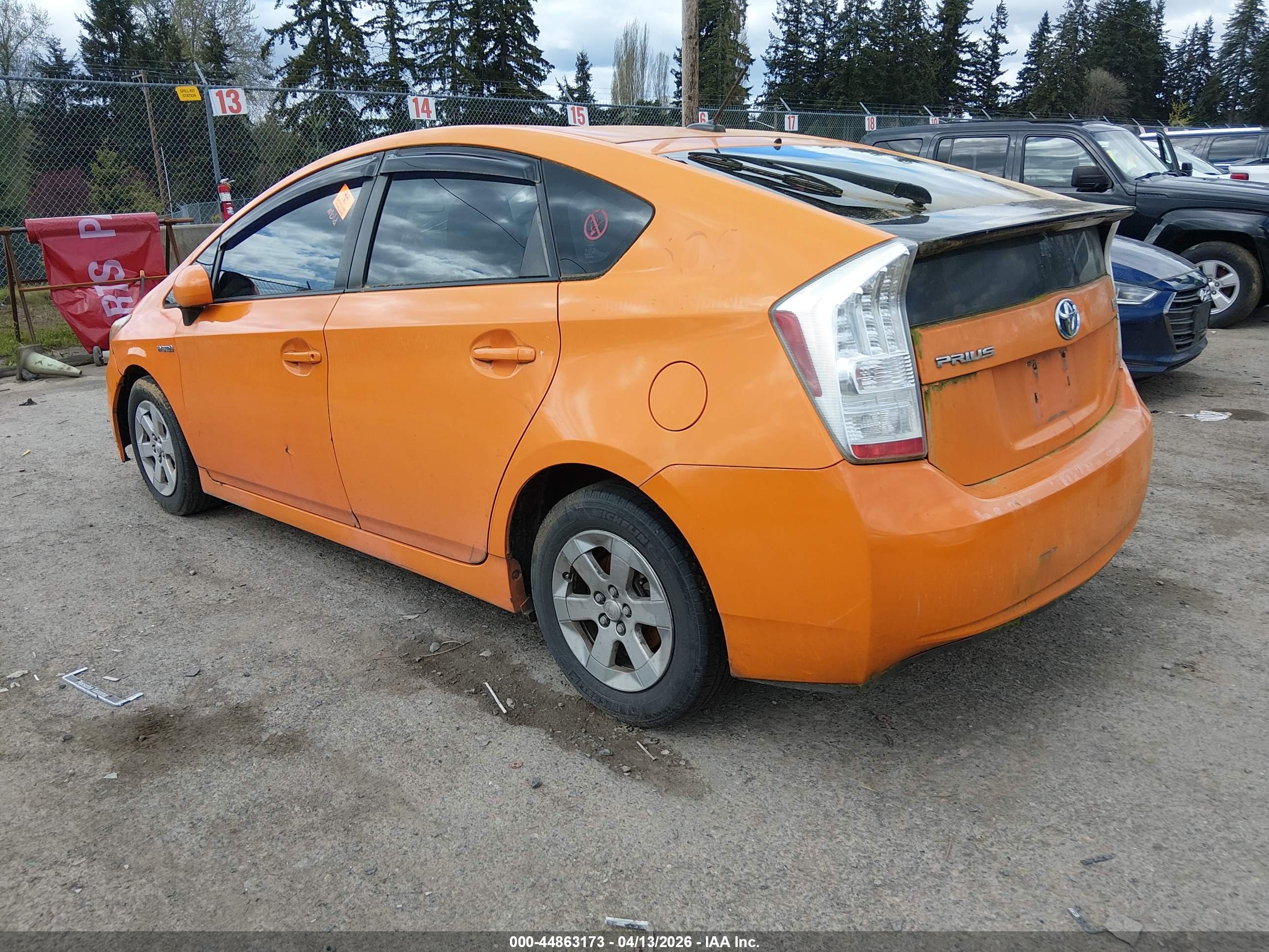 TOYOTA PRIUS image 3