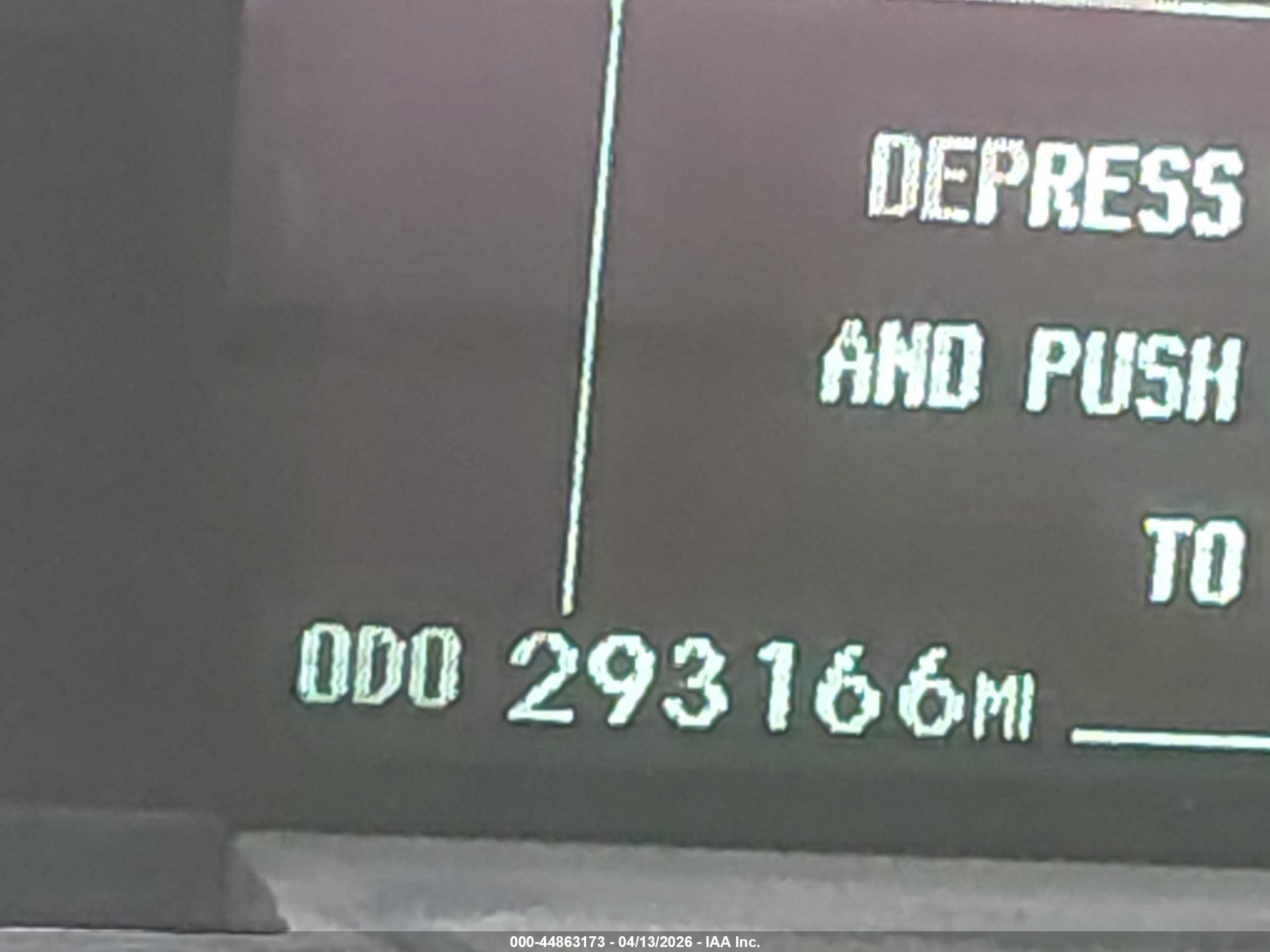 TOYOTA PRIUS image 7