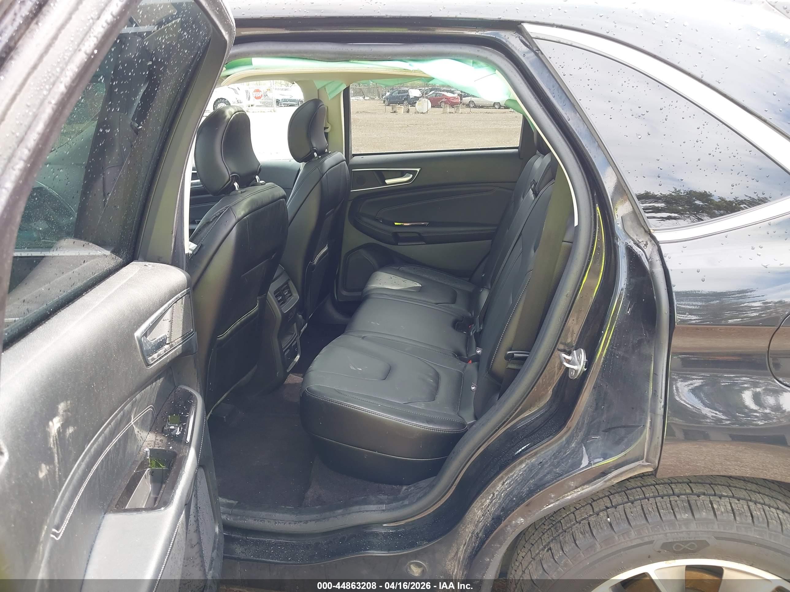 FORD EDGE image 8