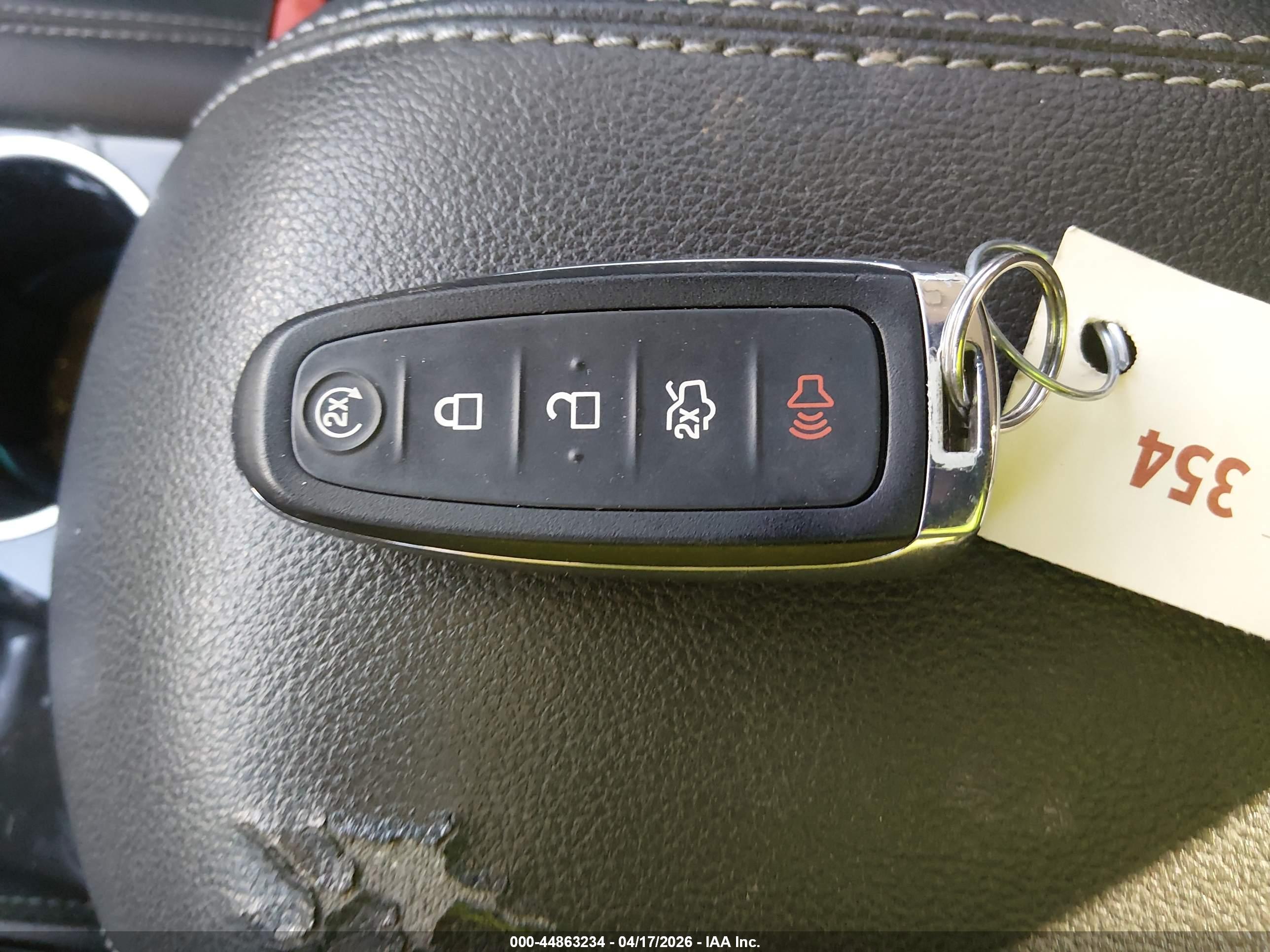 FORD ESCAPE image 11
