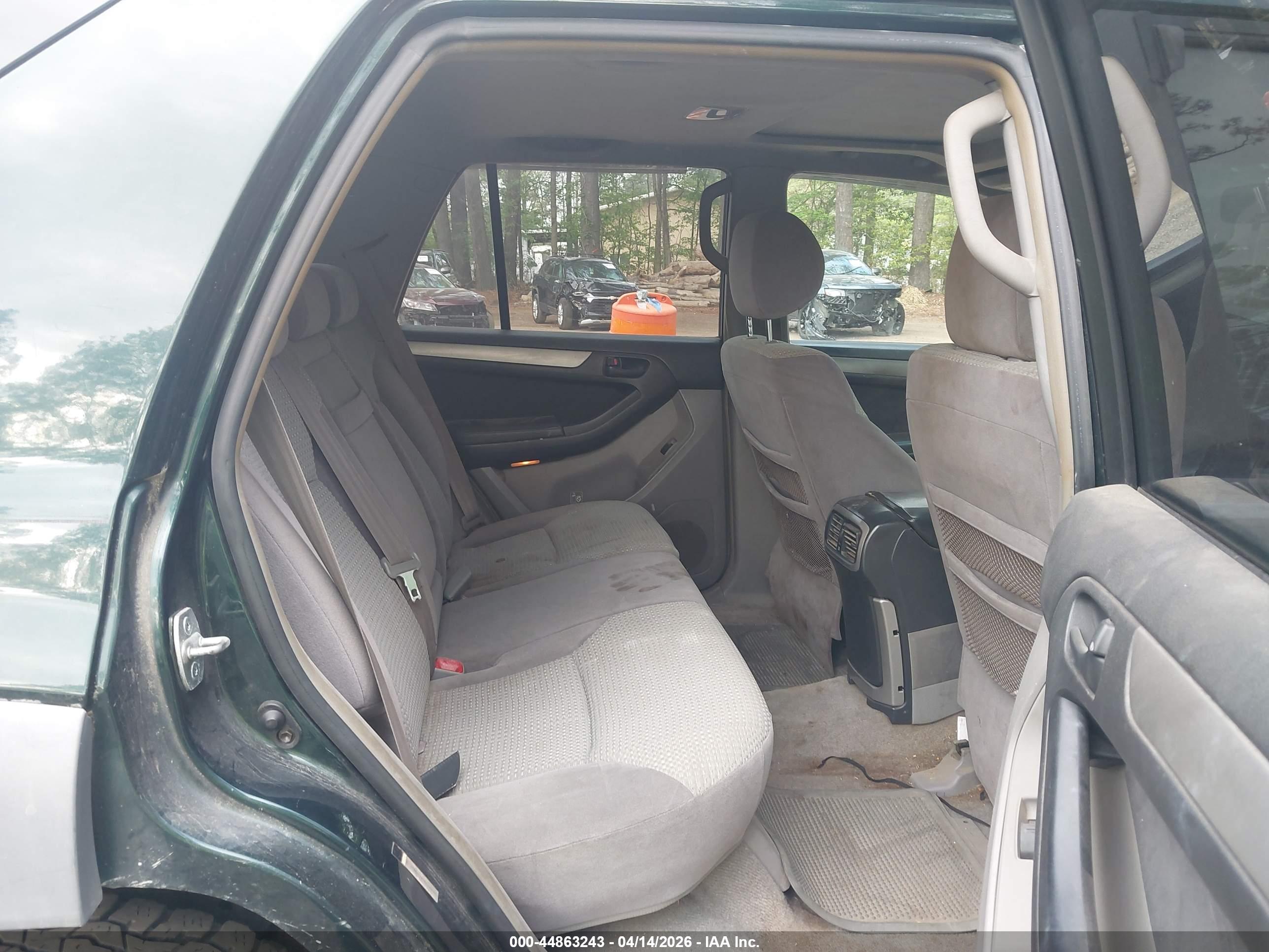 TOYOTA 4RUNNER image 8
