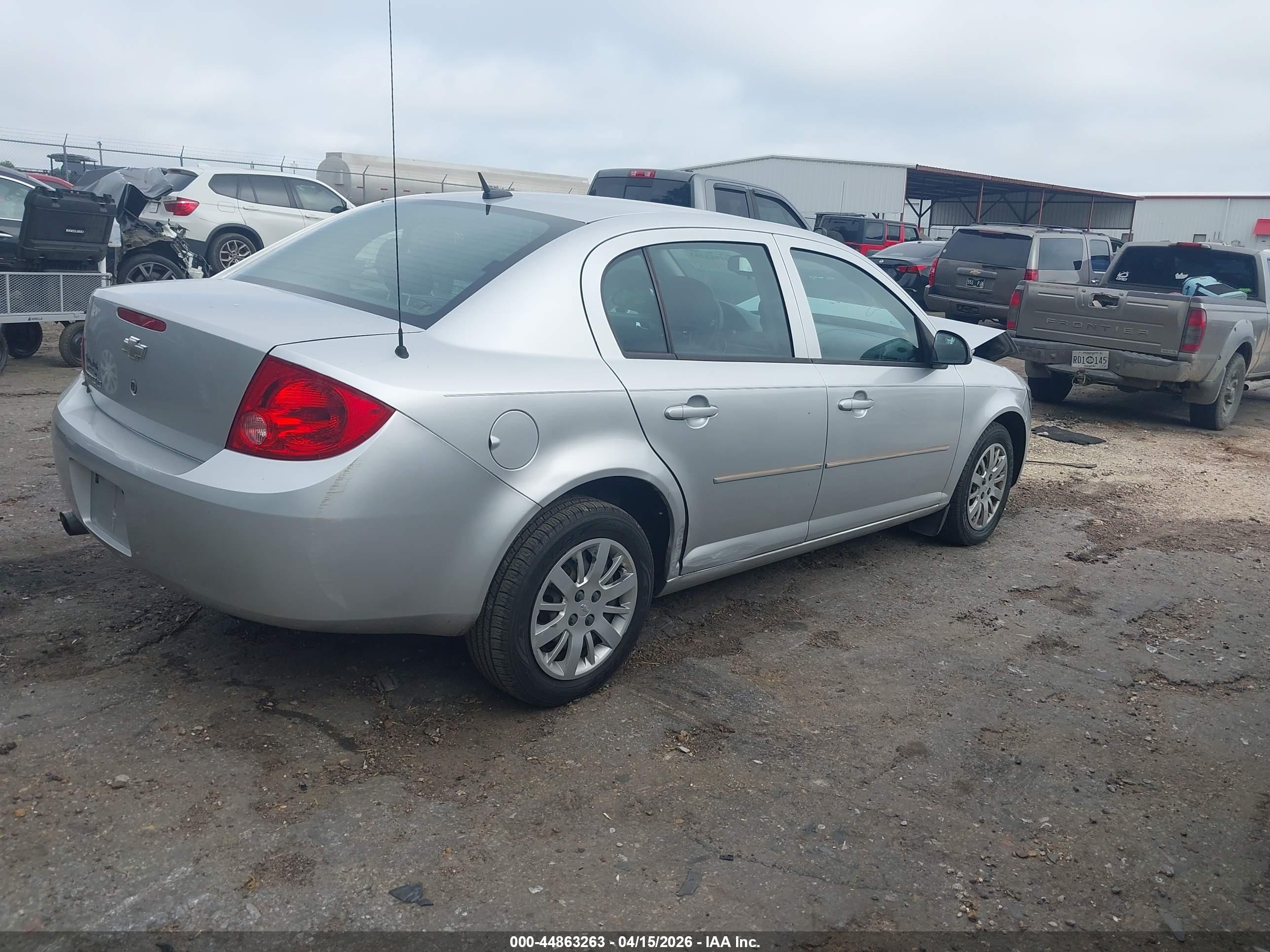CHEVROLET COBALT image 4