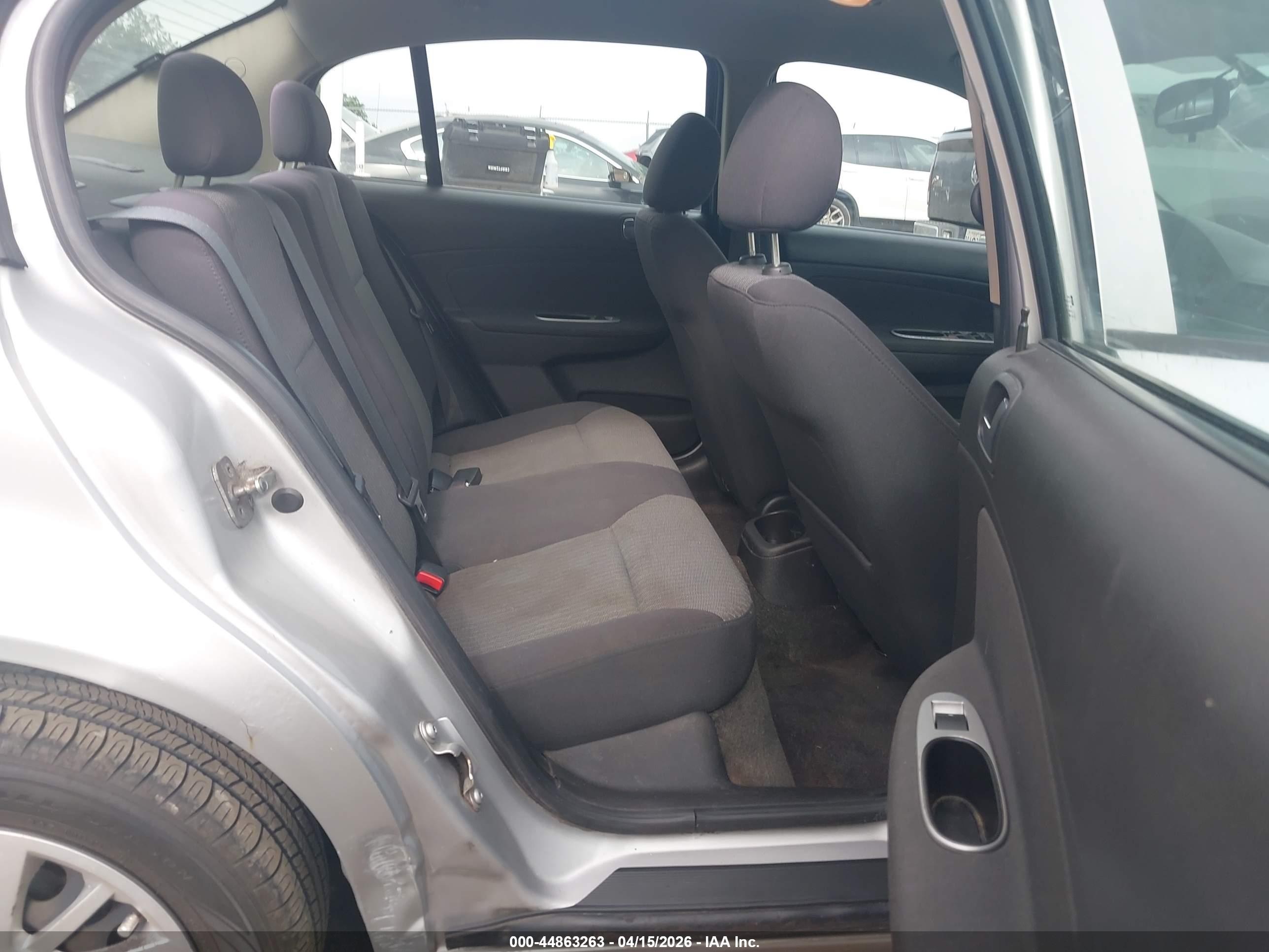 CHEVROLET COBALT image 8