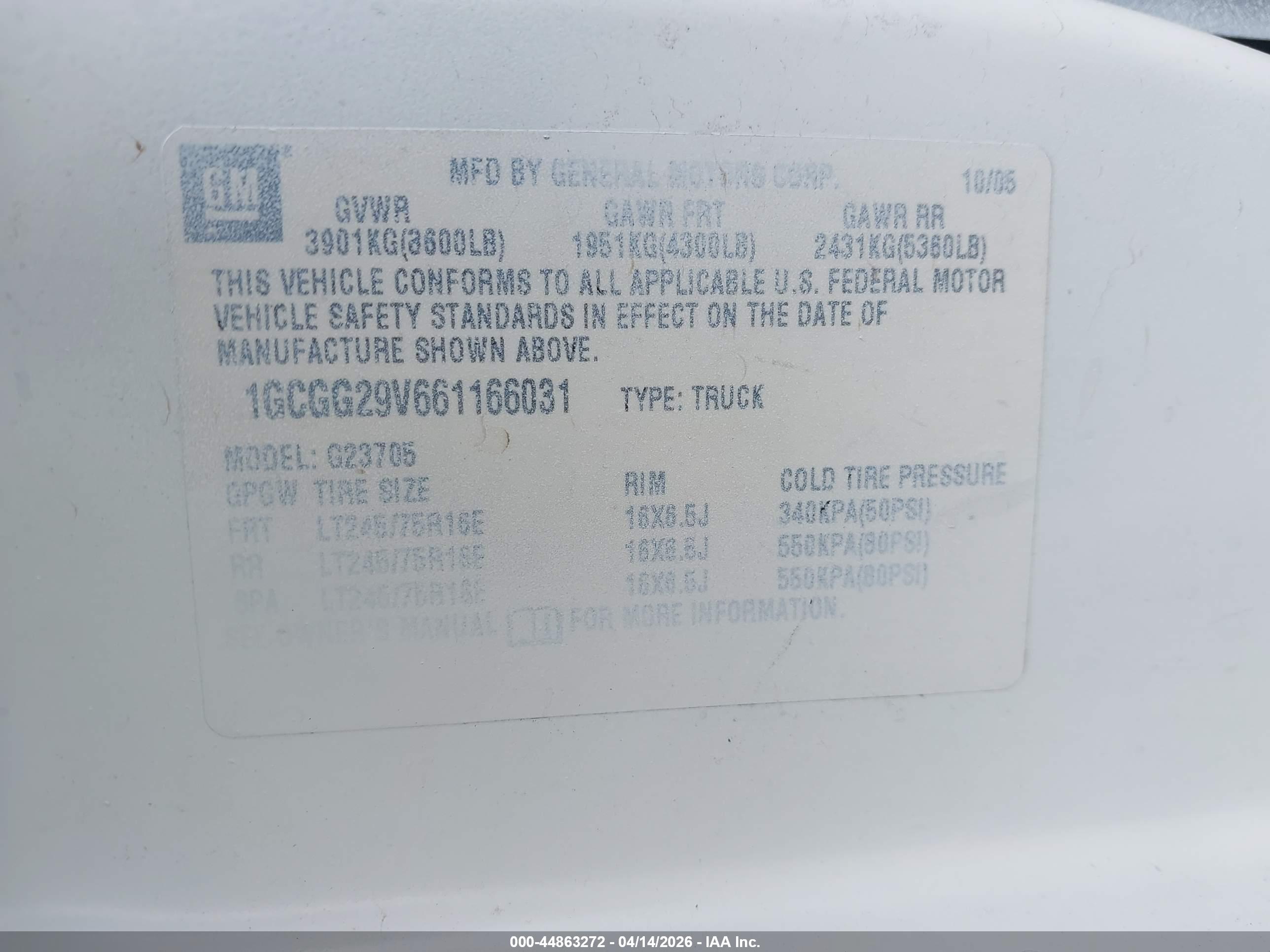 CHEVROLET EXPRESS image 9