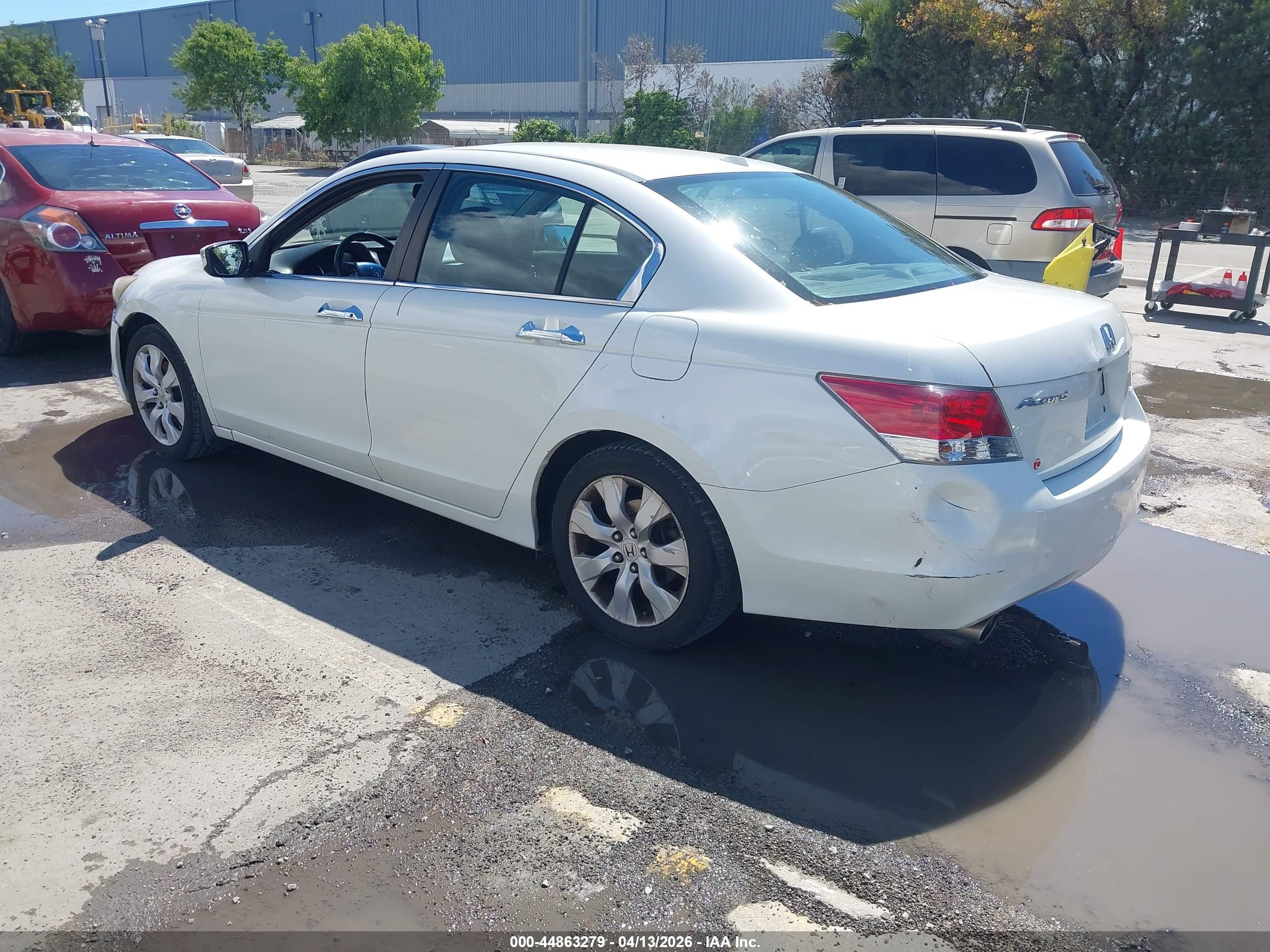 HONDA ACCORD image 3