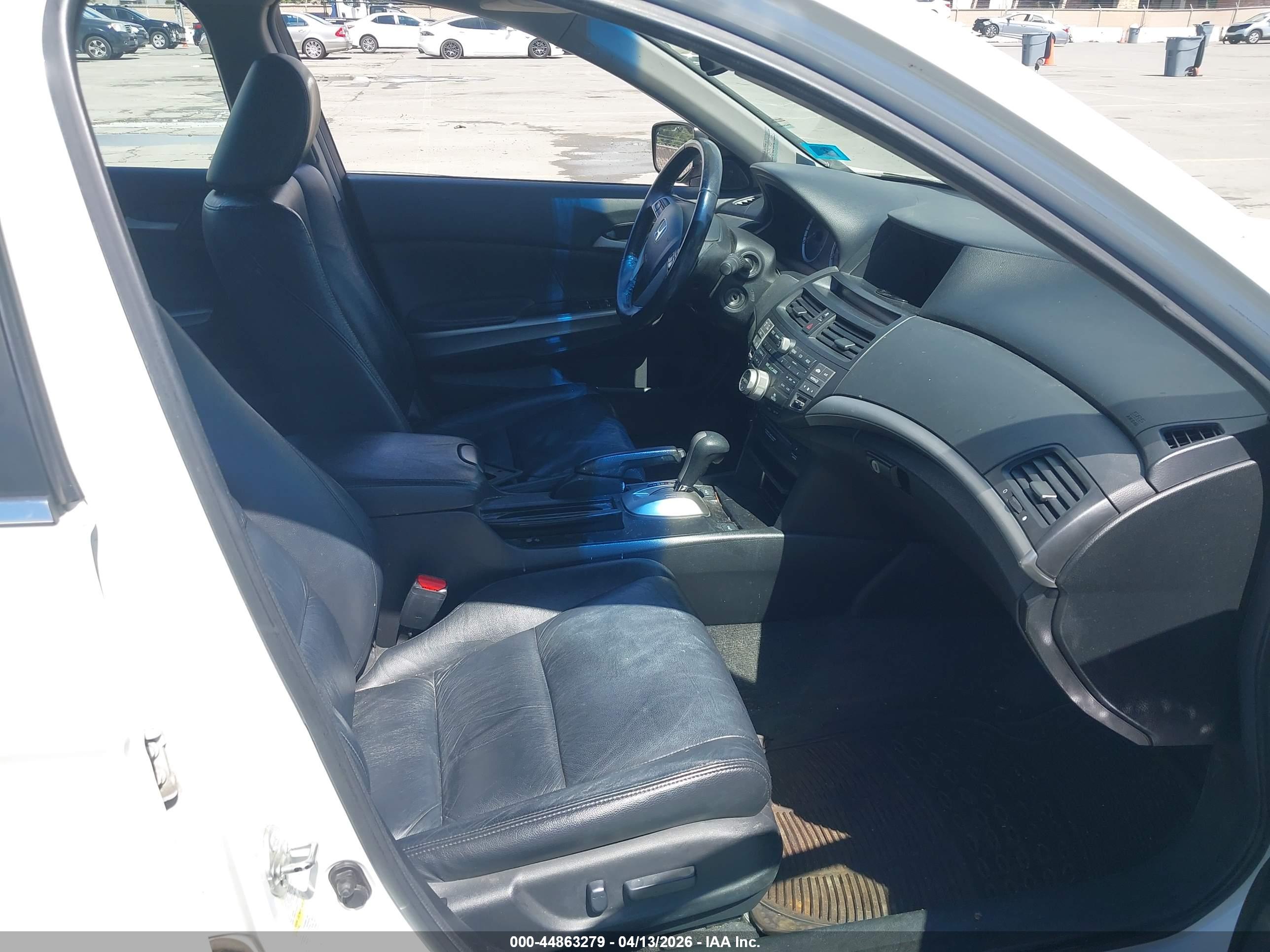 HONDA ACCORD image 5
