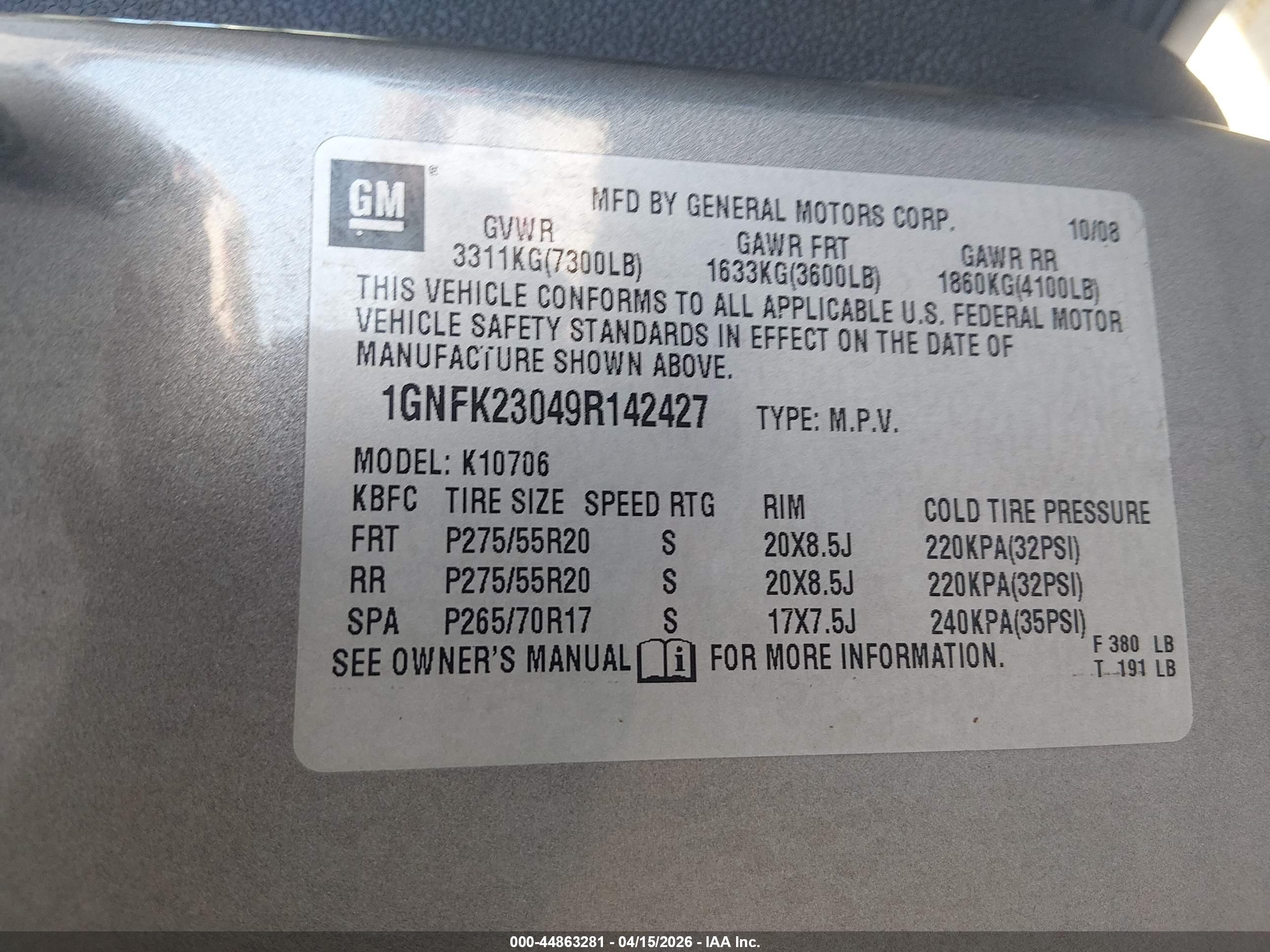 CHEVROLET TAHOE image 9