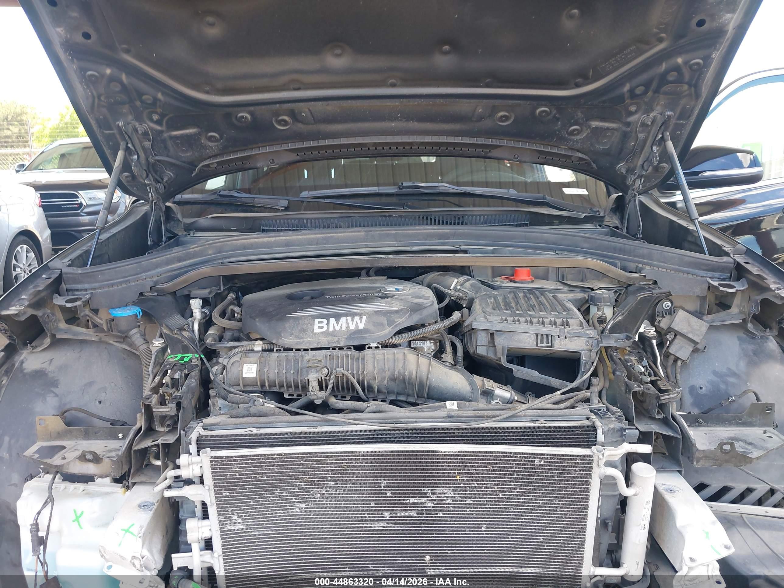 BMW X1 image 10