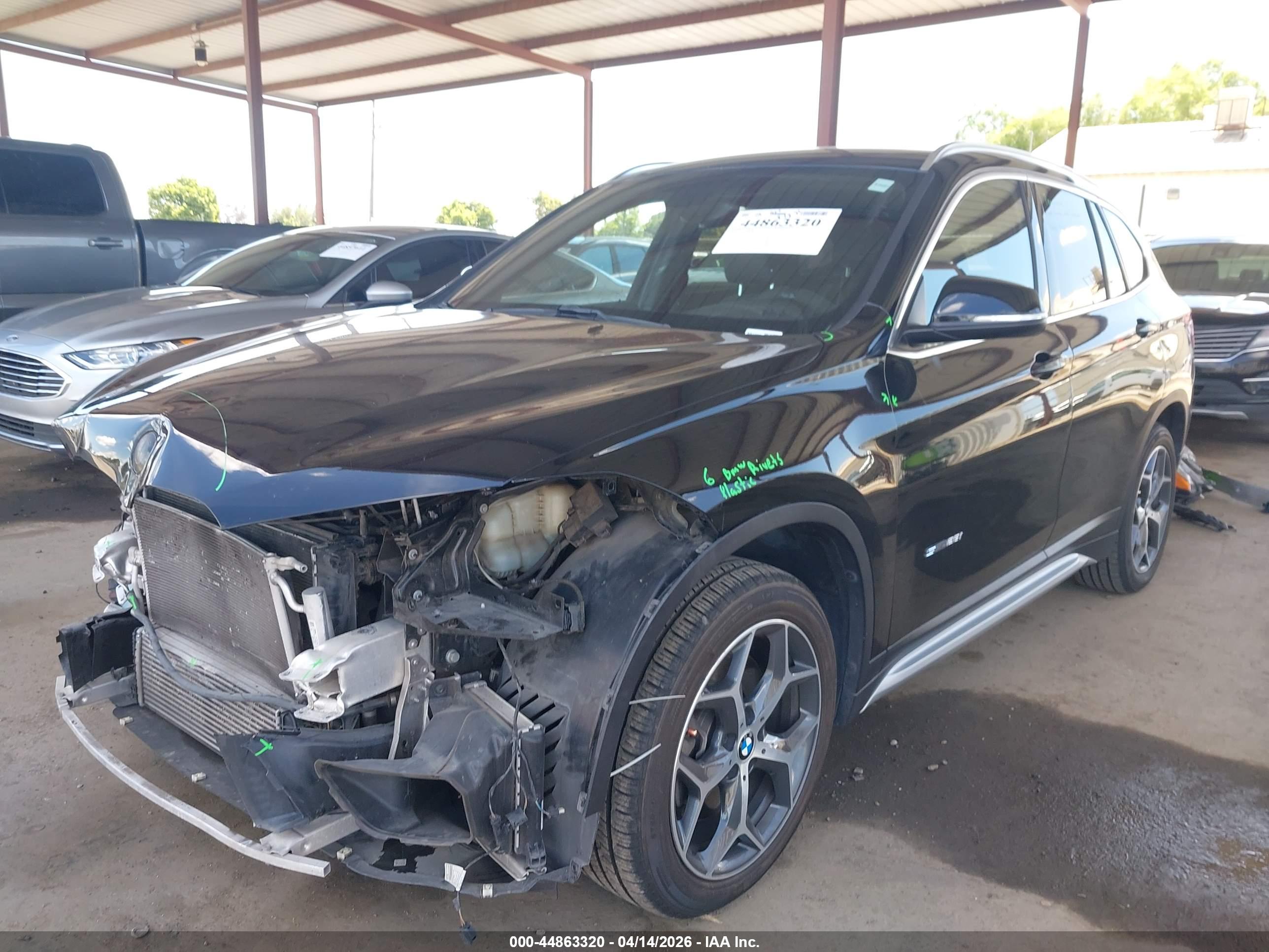 BMW X1 image 2