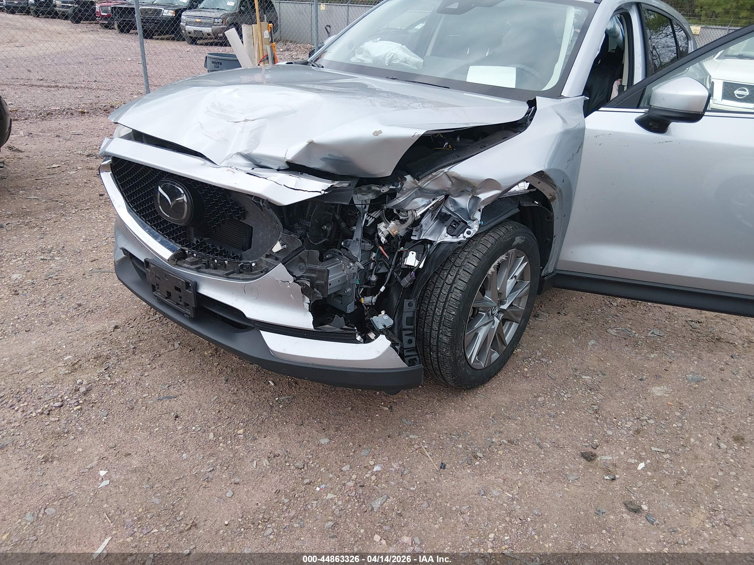 MAZDA CX-5 image 6