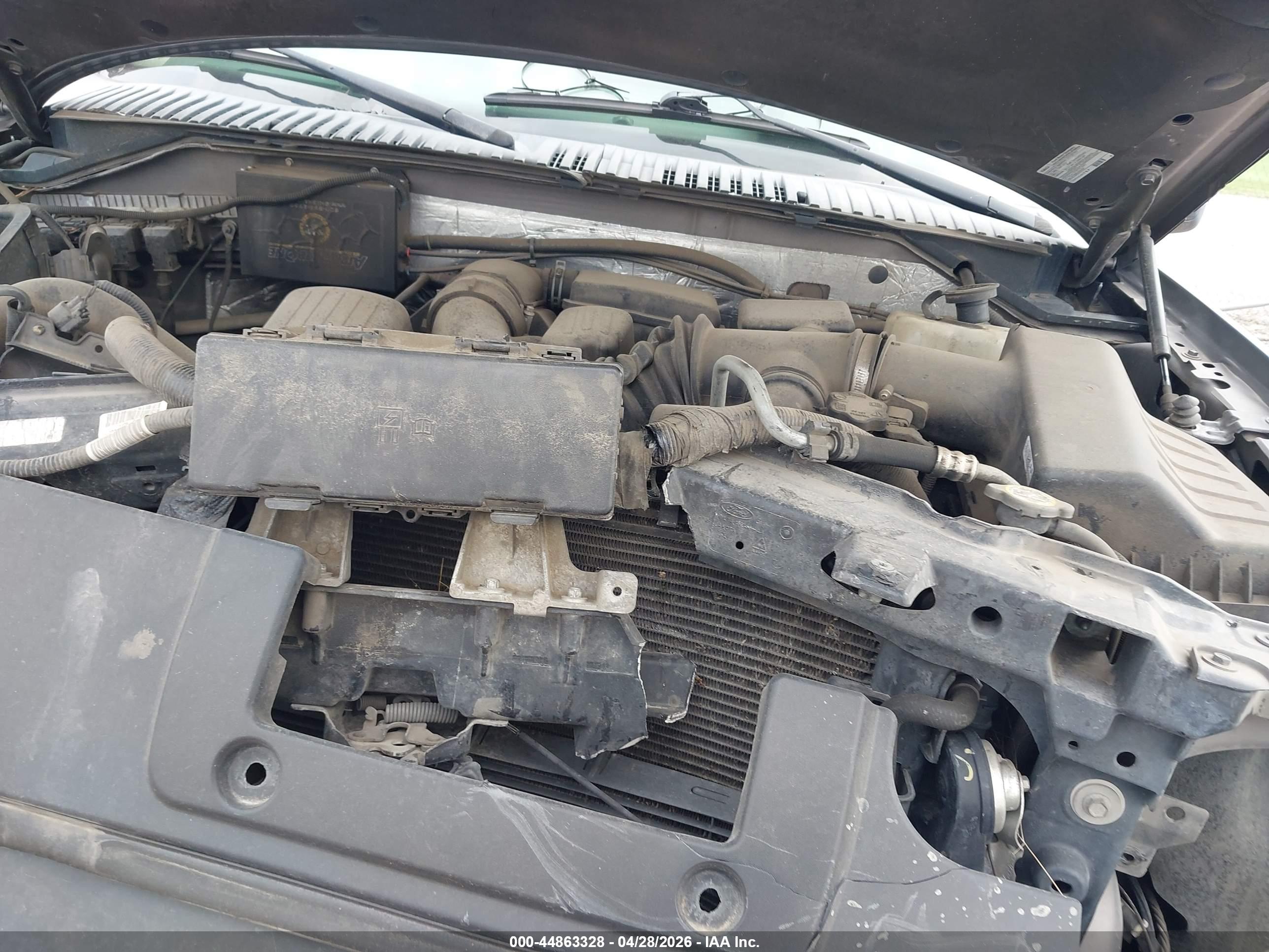 FORD EXPEDITION image 10