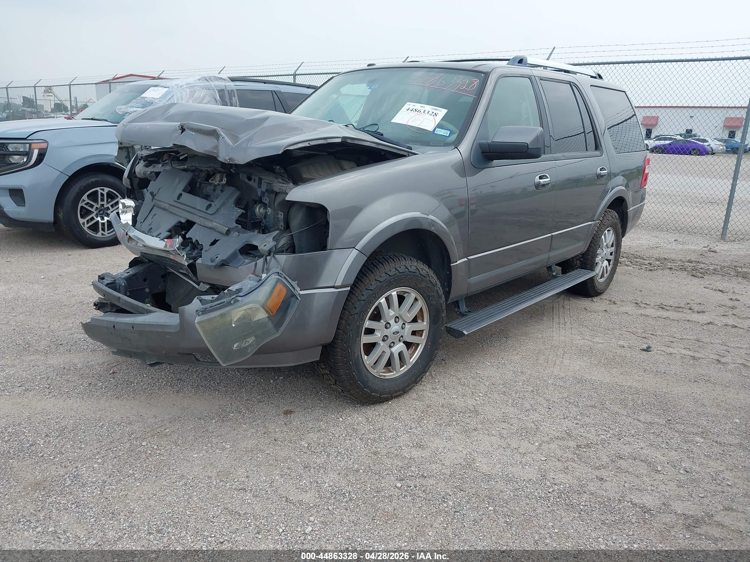 FORD EXPEDITION image 2
