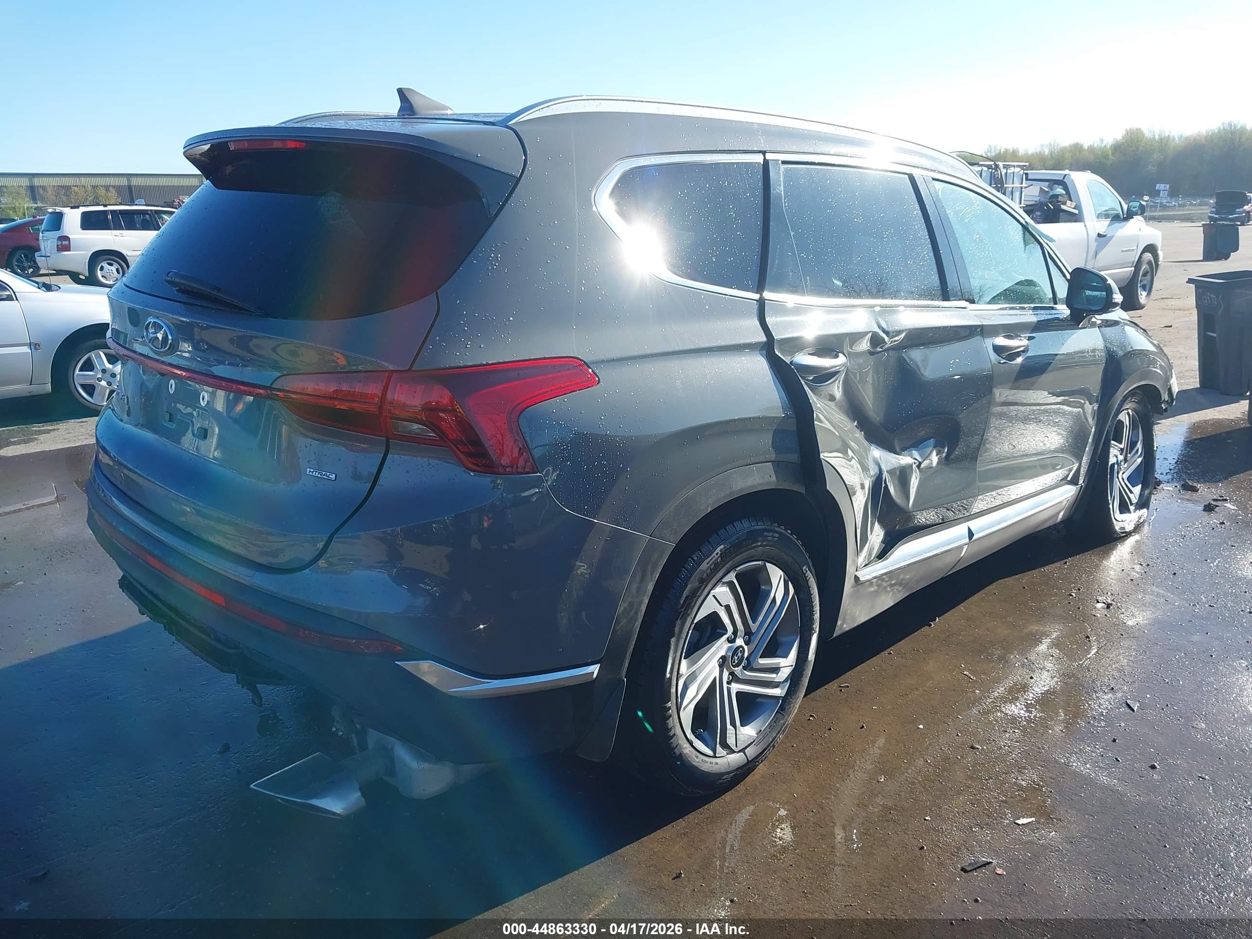 HYUNDAI SANTA image 4