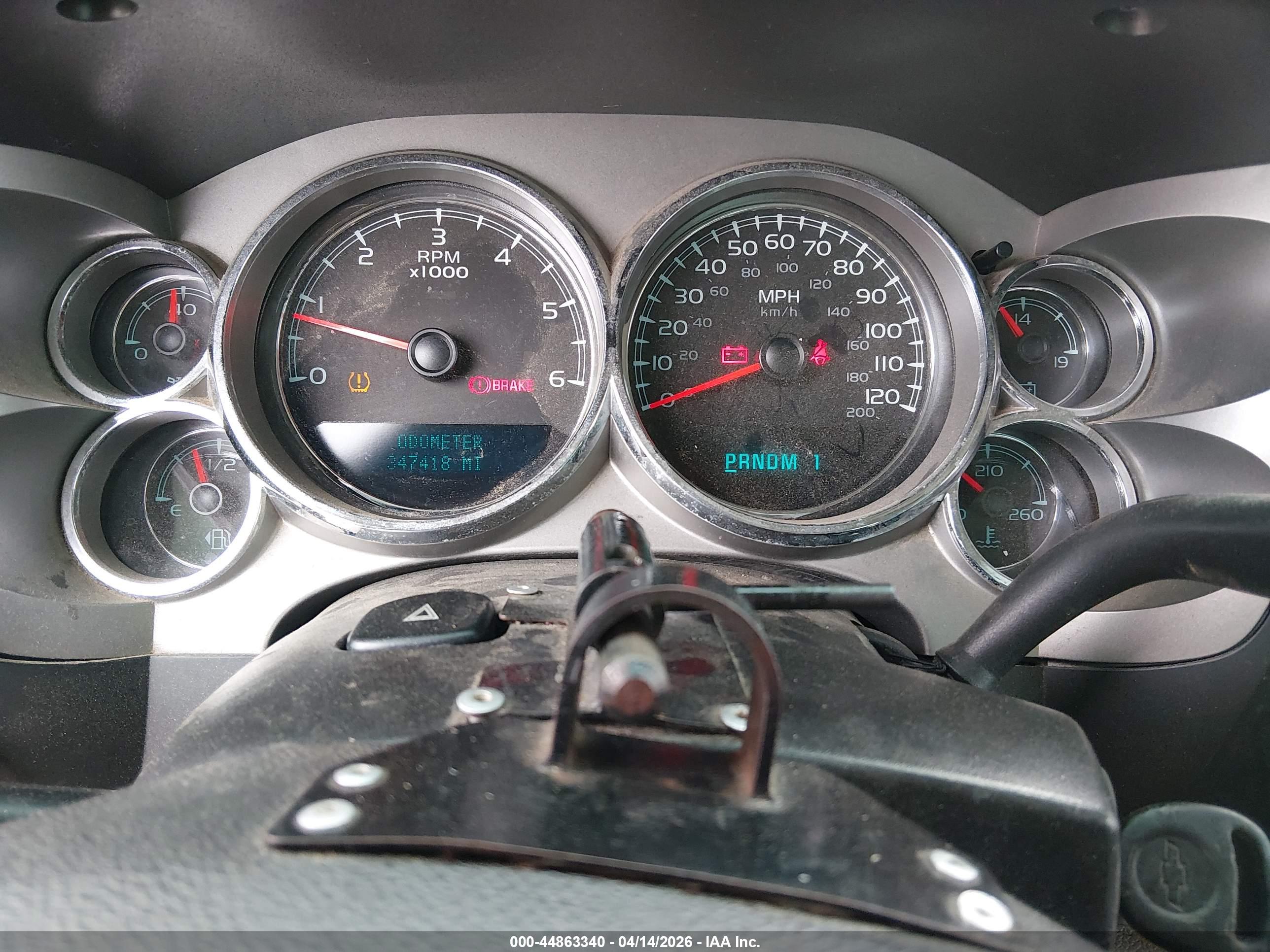 CHEVROLET SILVERADO image 7