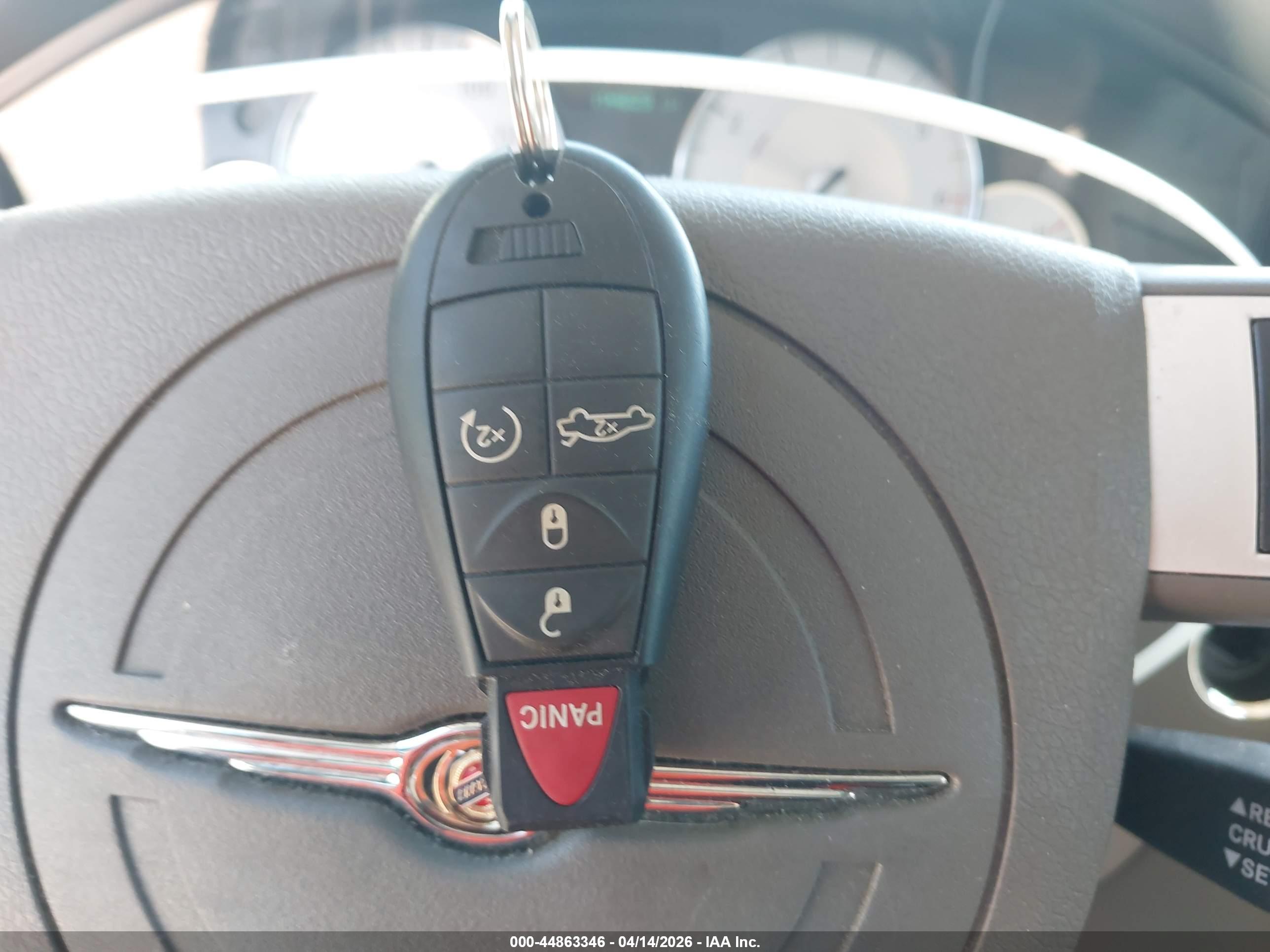 CHRYSLER 300C image 11